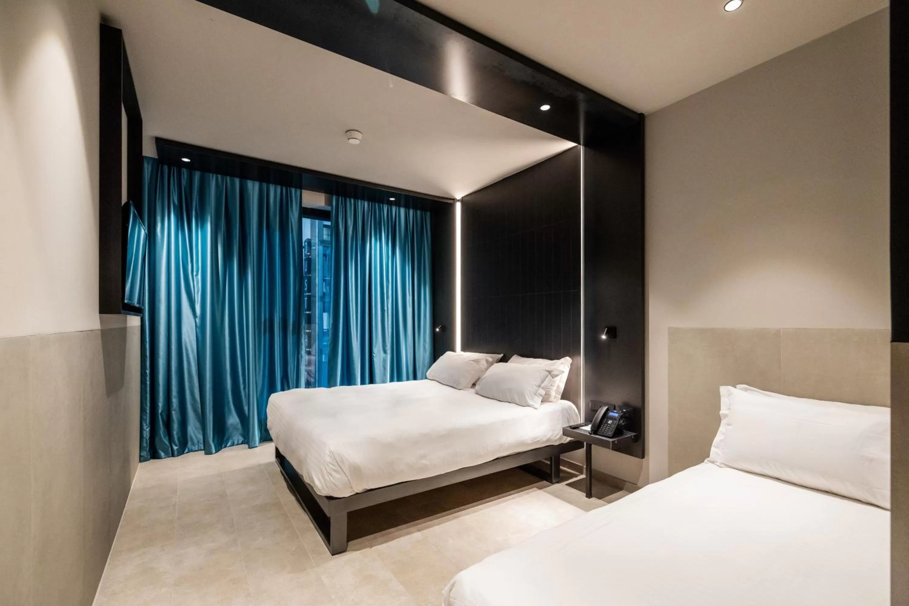 Triple Room in Smart Hotel Central