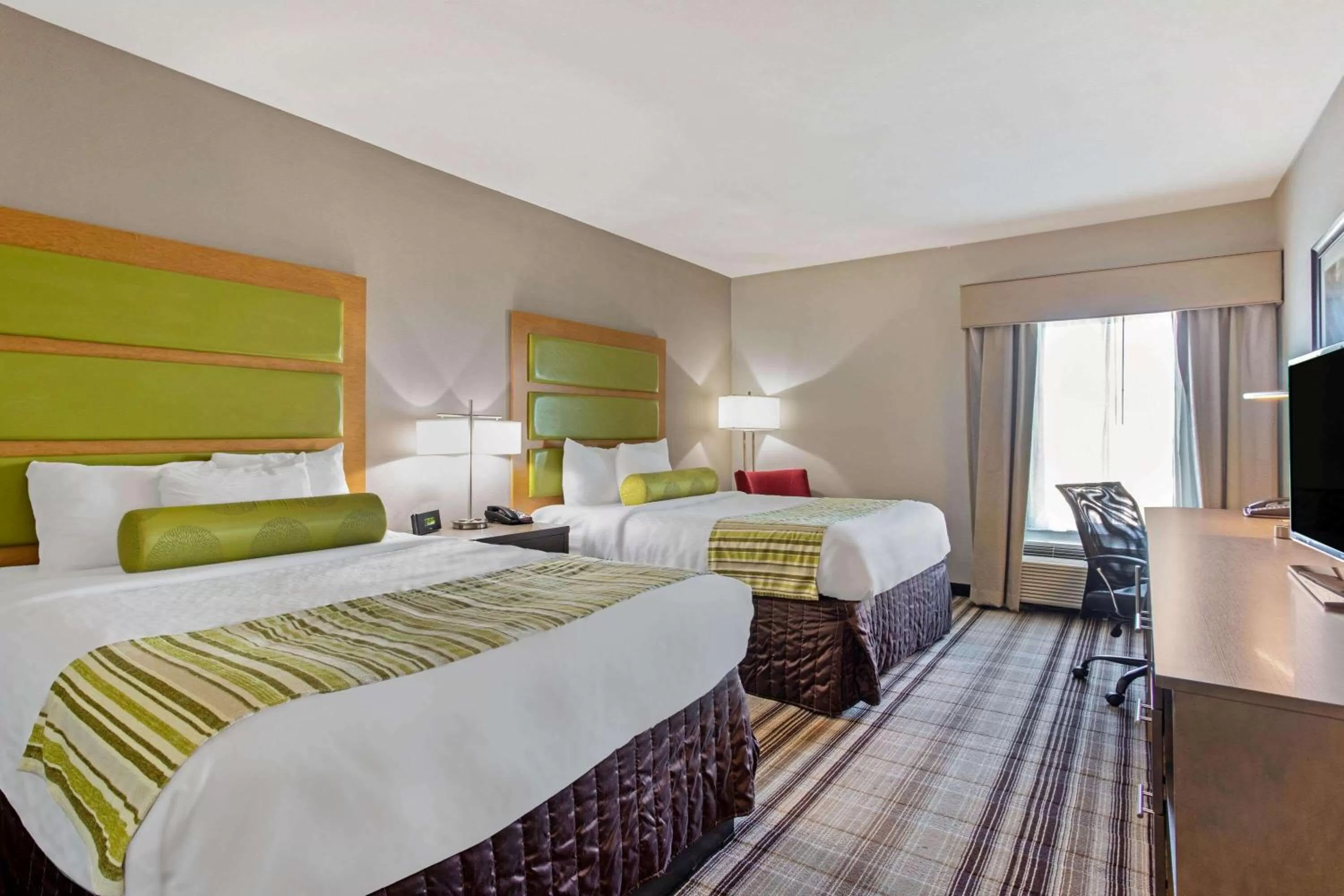 Queen Room with Two Queen Beds in La Quinta by Wyndham Paducah