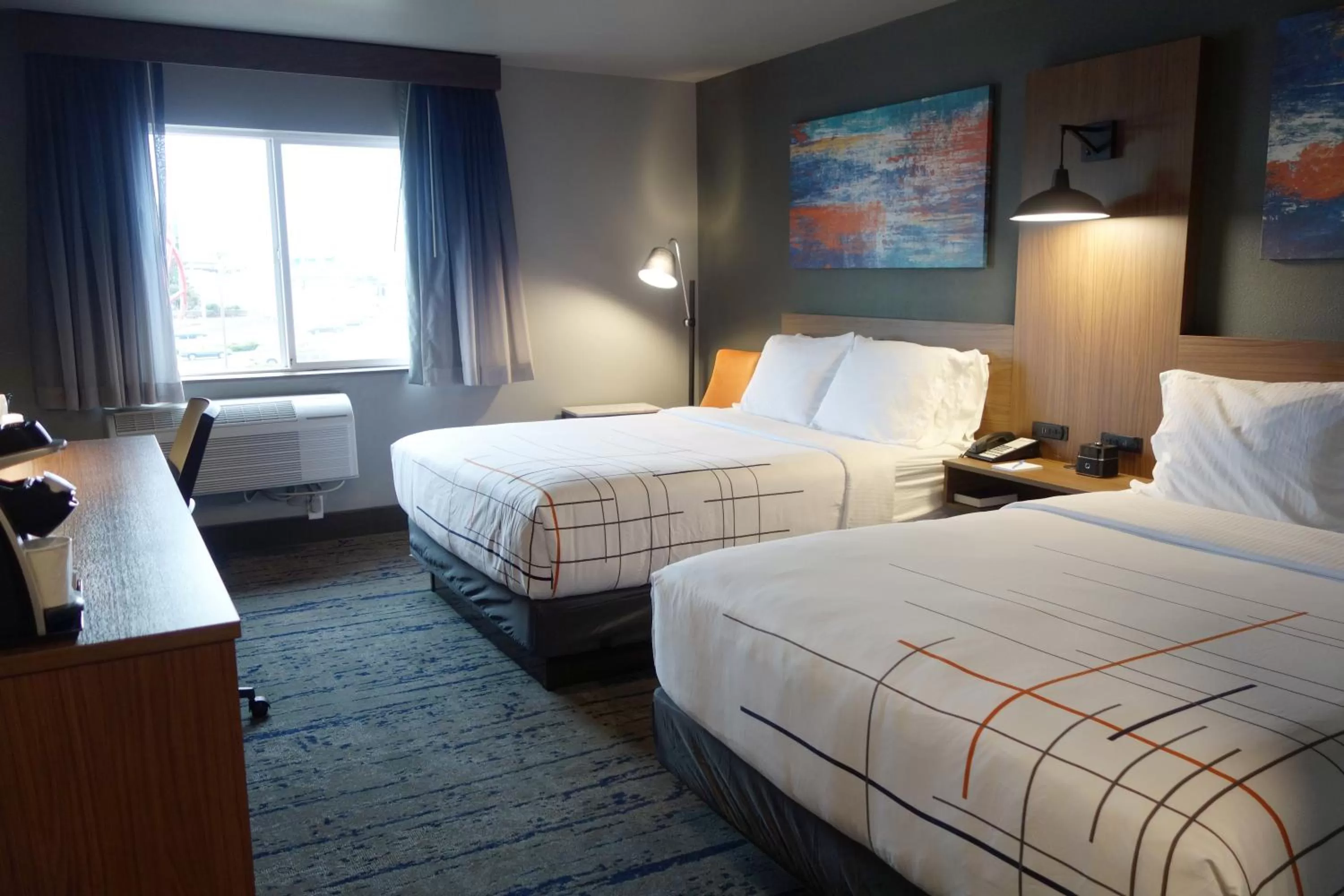 Deluxe Queen Room with Two Queen Beds - Mobility Access/Non-Smoking in La Quinta Inn & Suites by Wyndham Springfield