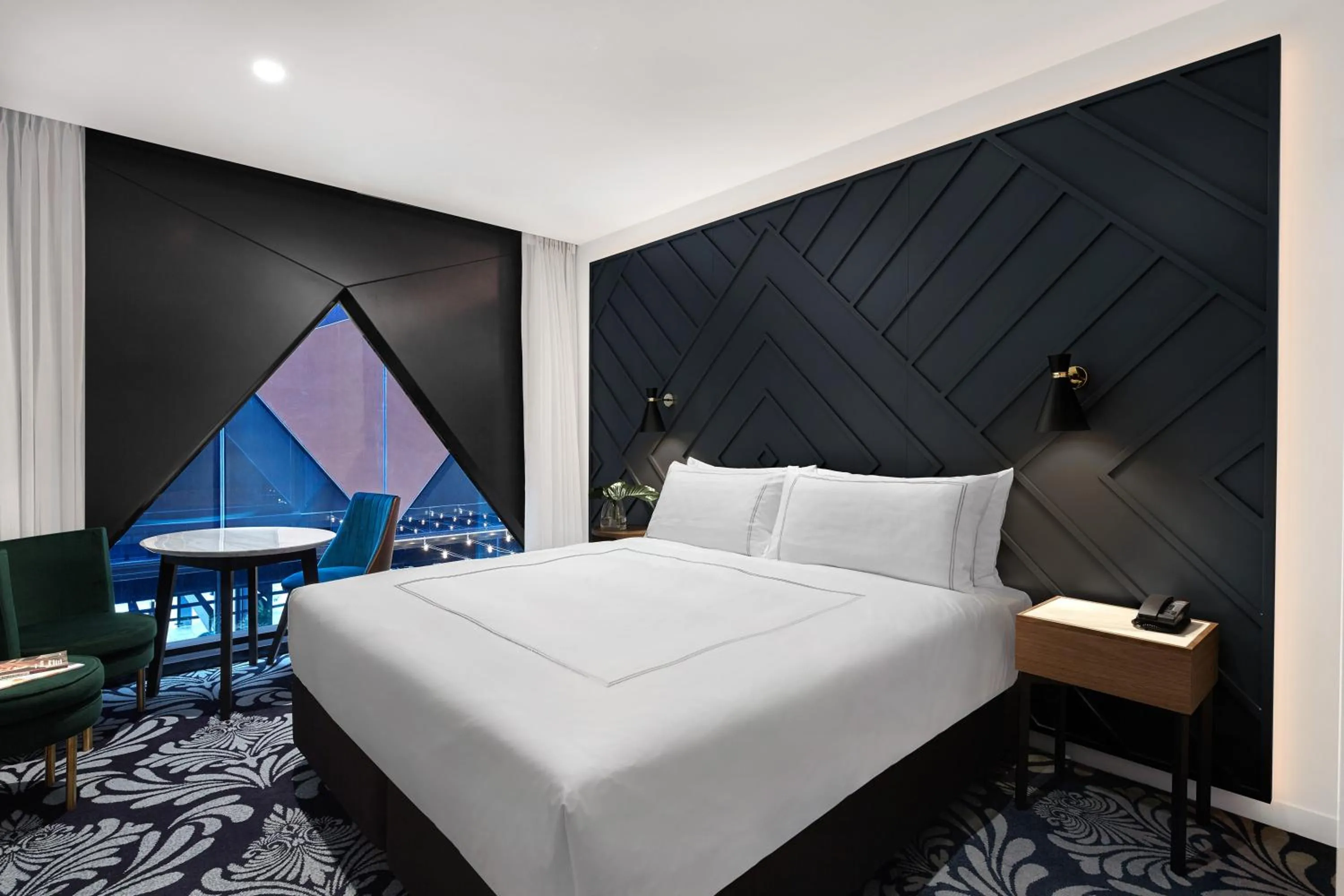 King Acacia Room in West Hotel Sydney, Curio Collection by Hilton