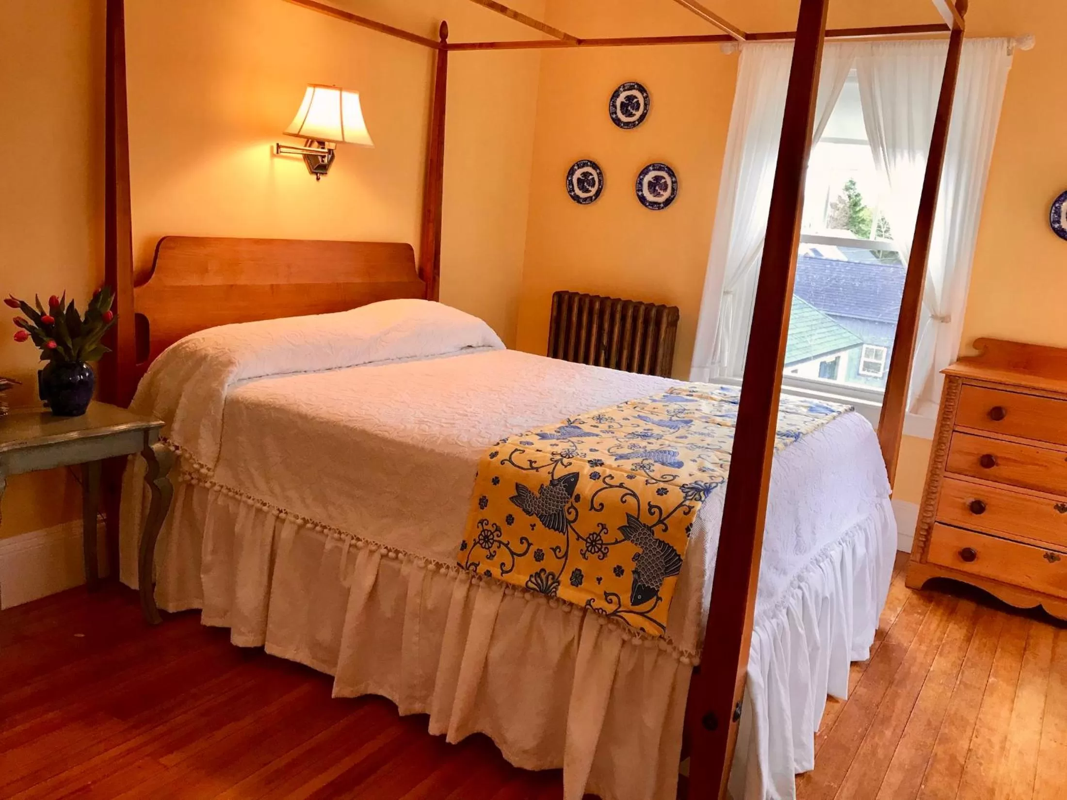 Double Room in The Belmont Inn