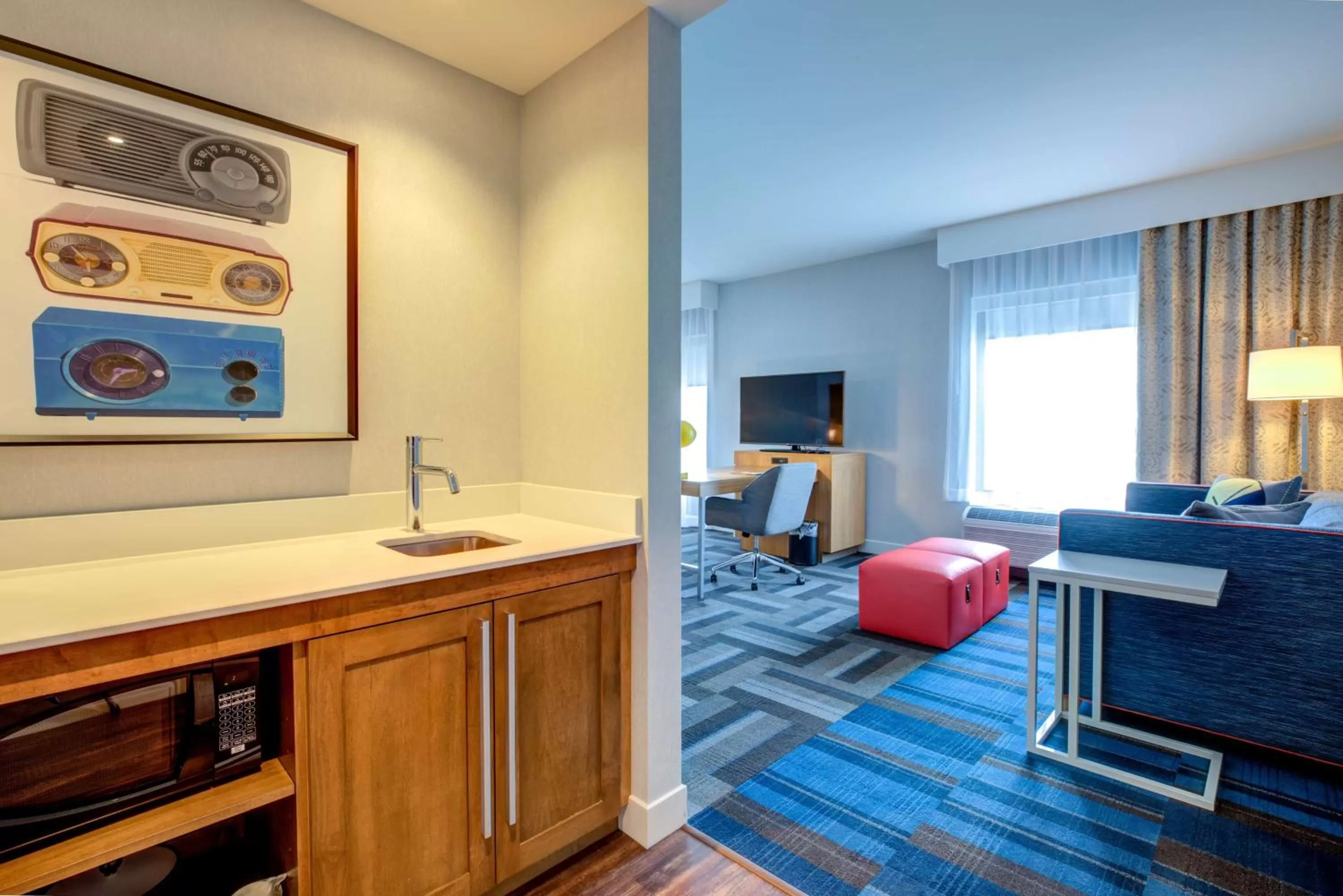 King Studio Suite - Non-Smoking in Hampton Inn & Suites Boston/Waltham