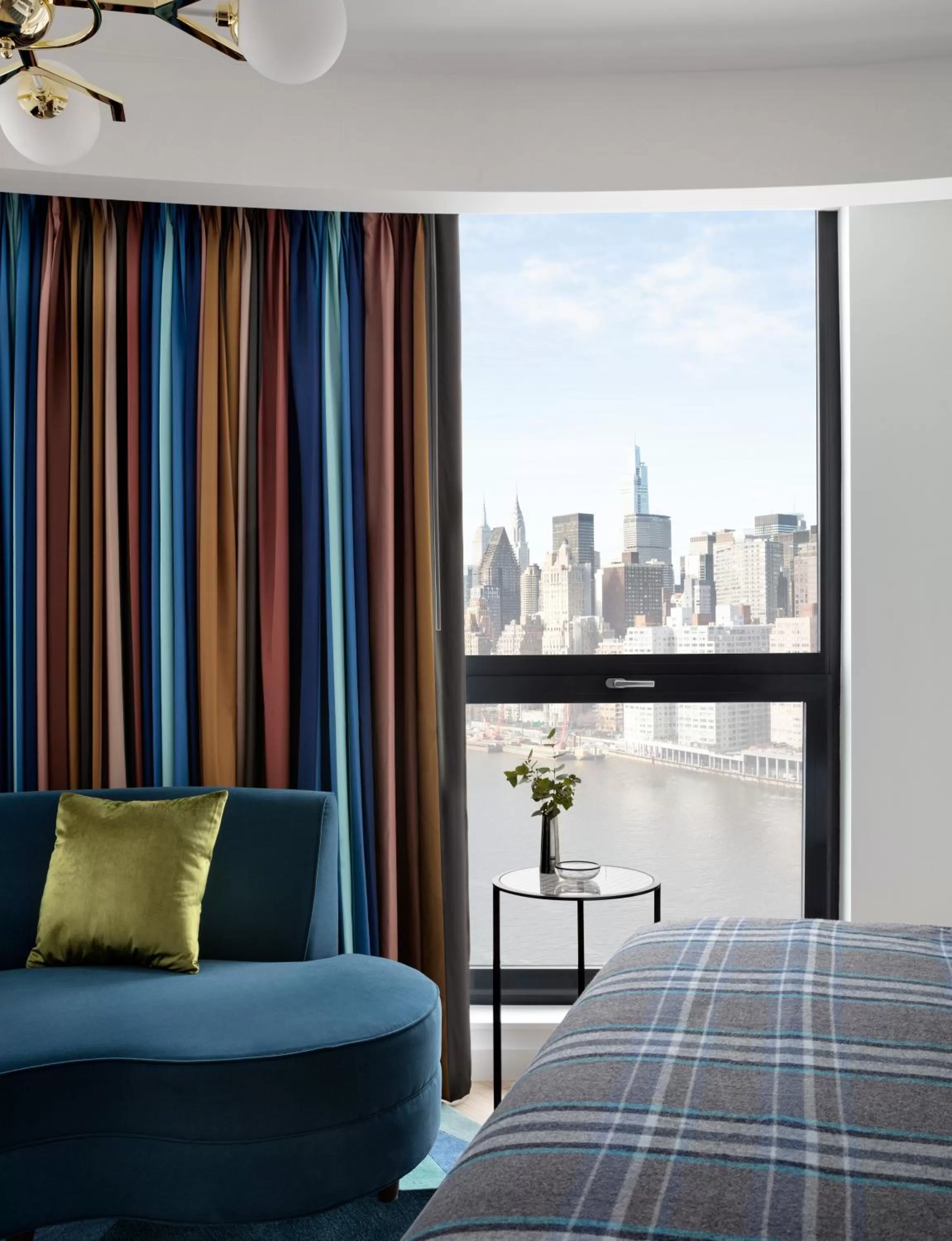 Graduate Junior King Suite in Graduate by Hilton New York