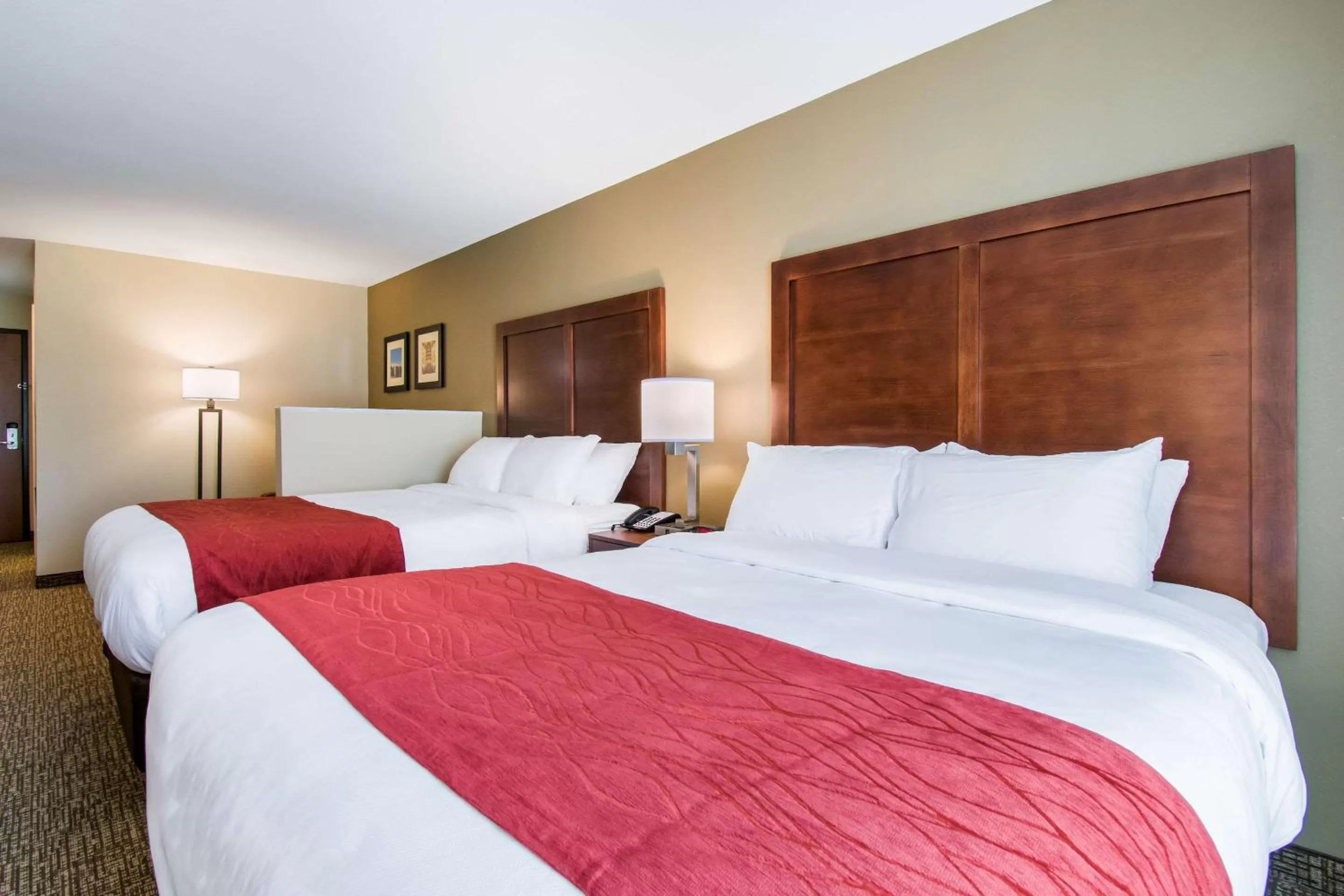 Queen Suite with Two Queen Beds and Sofa Bed - Non-Smoking in Comfort Inn & Suites Harrisburg - Hershey West