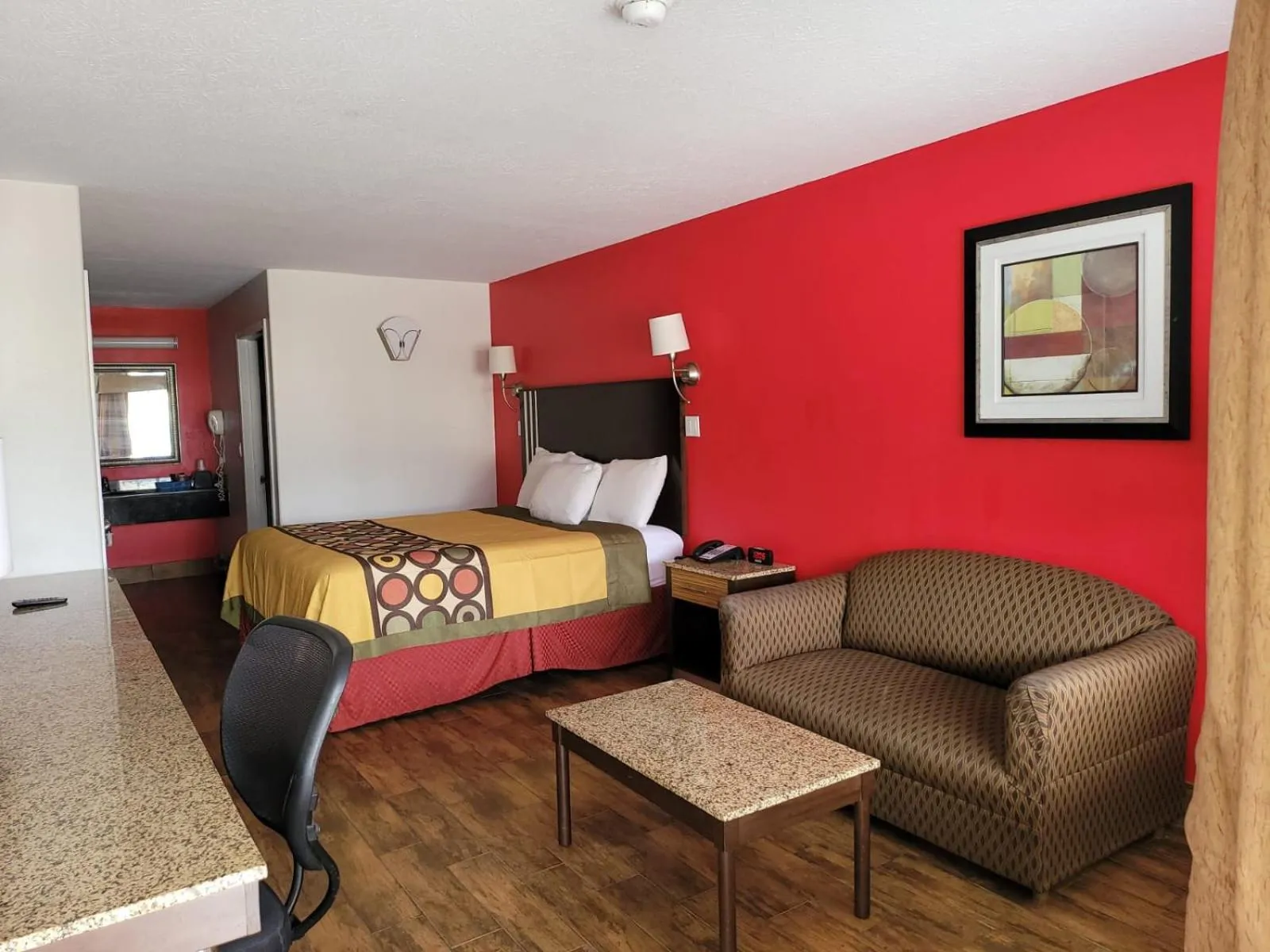 King Room in Texas Inn and Suites Raymondville