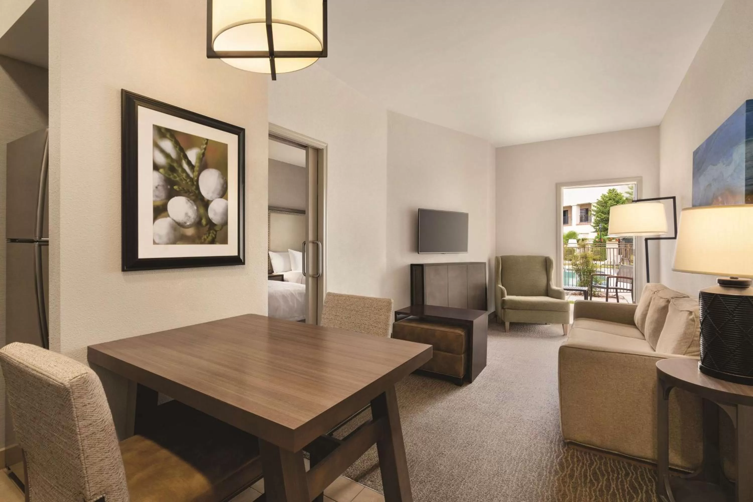 One-Bedroom Poolside Suite with 2 Queen Beds in Homewood Suites Tucson St. Philip's Plaza University