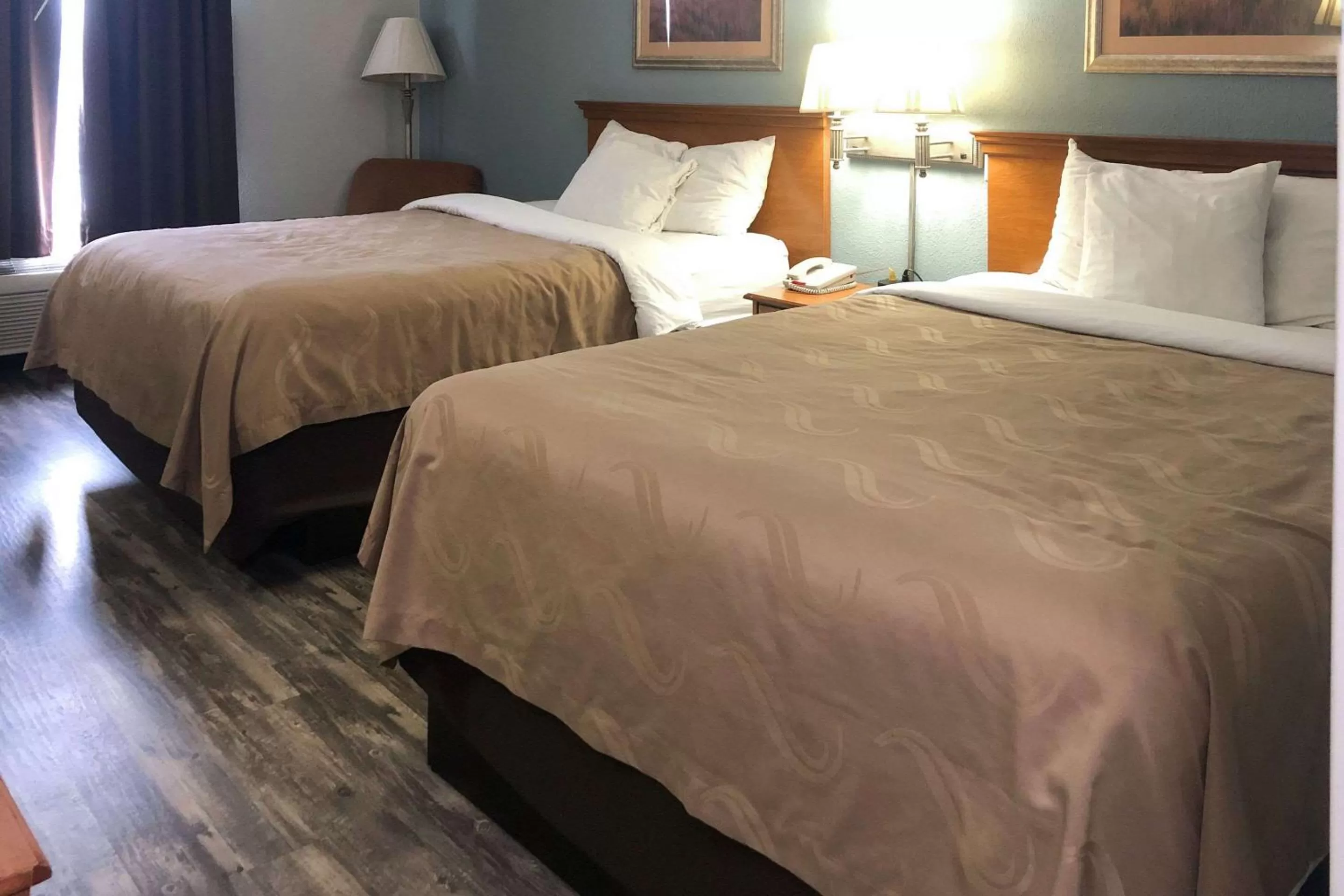 Standard Double Room with Two Double Beds - Non-Smoking in Quality Inn Dublin I-81