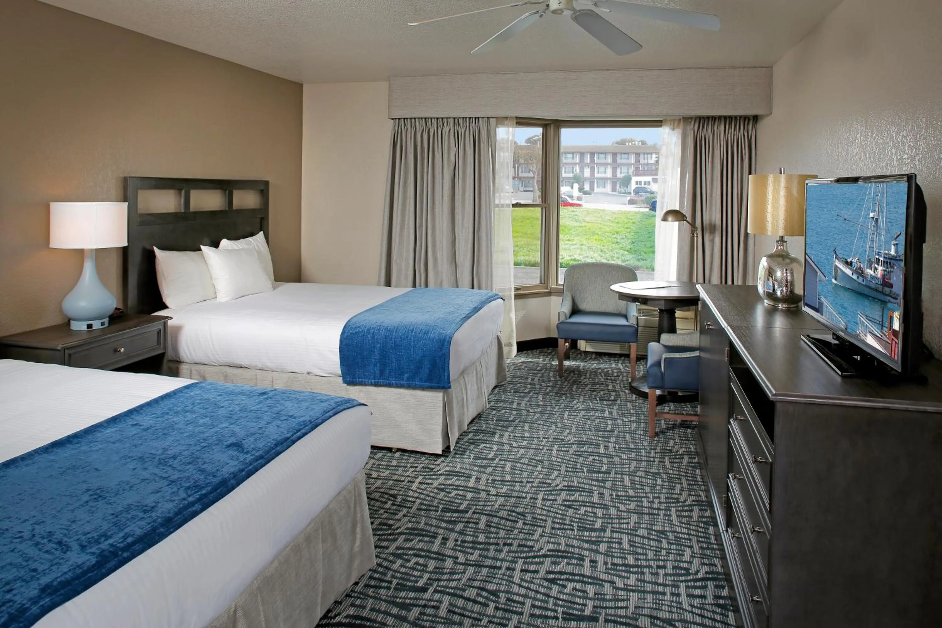 Standard with Two Queen Beds in Blue Sail Inn