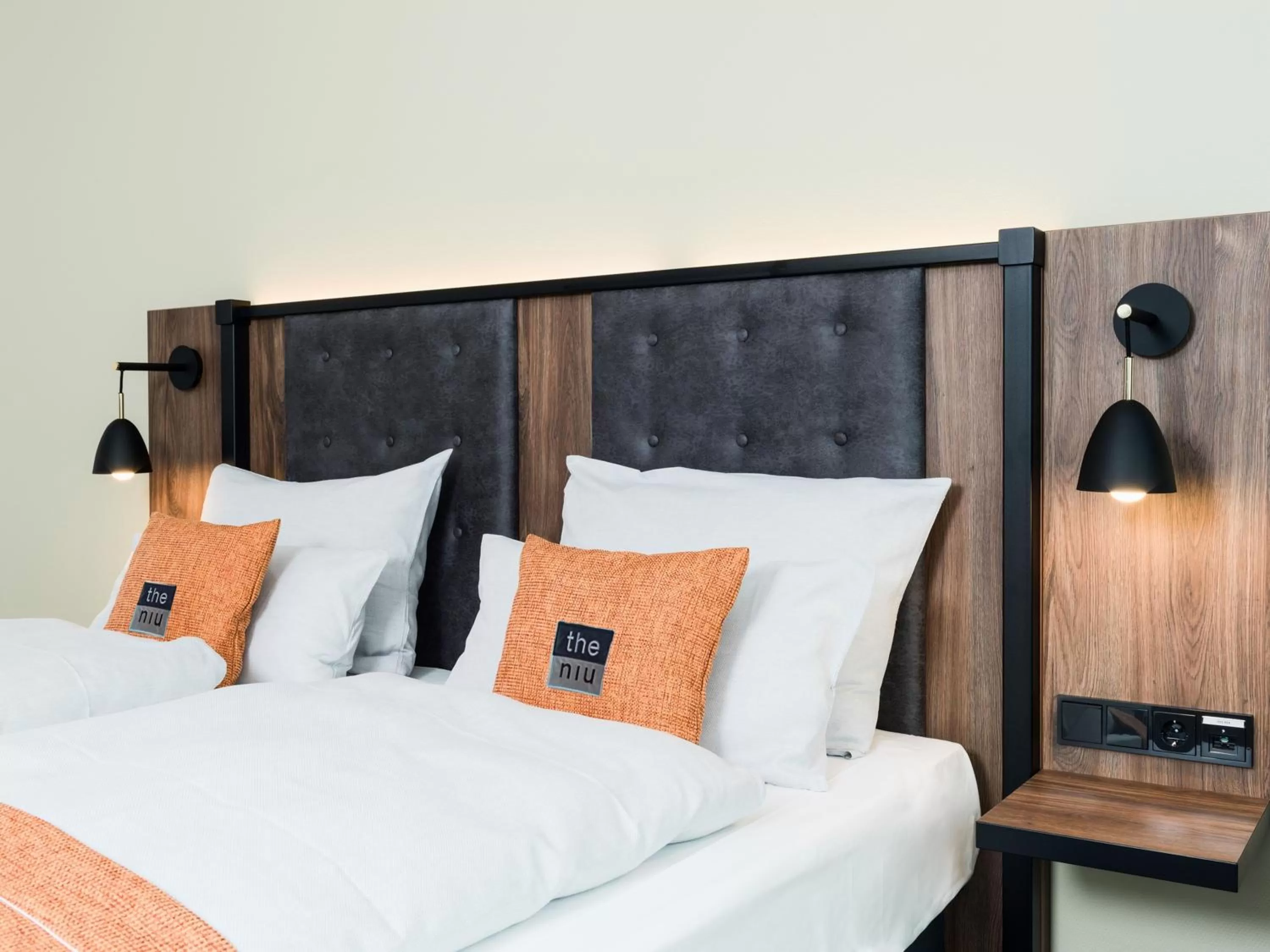 Standard Queen Room in Holiday Inn - the niu, Saddle Fürth by IHG