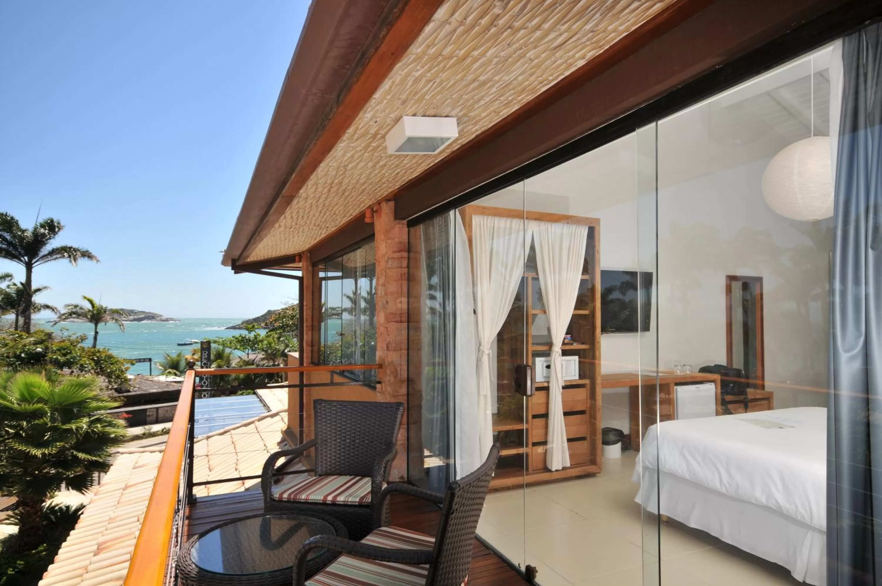 Superior Double Room with Side Sea View and Balcony in Rio Búzios Boutique Hotel