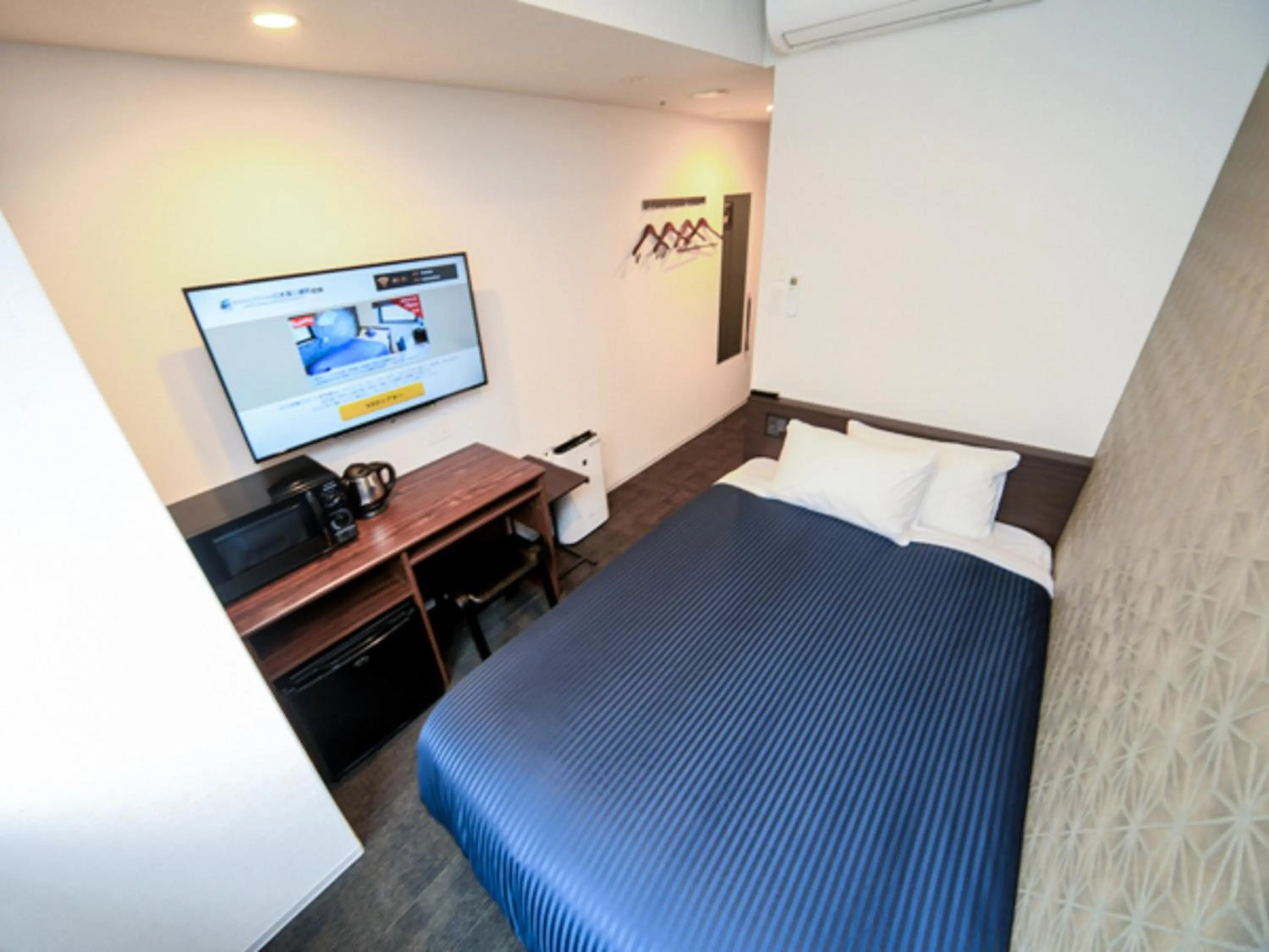 Double Room with Small Double Bed - single occupancy - Non-Smoking in HOTEL LiVEMAX Nihonbashi Koamicho