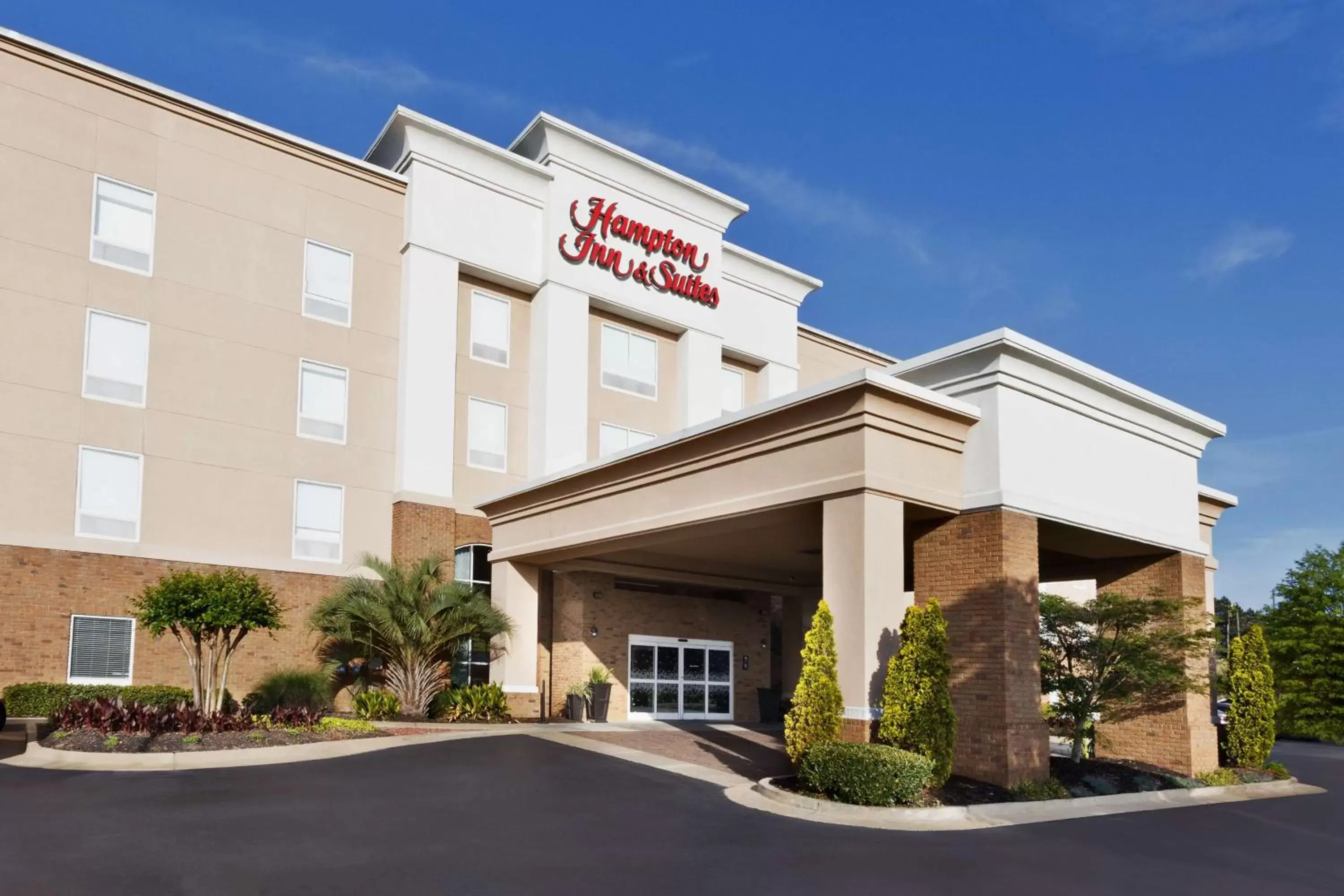 Hampton Inn & Suites Phenix City- Columbus Area Hampton Inn & Suites Phenix City- Columbus Area