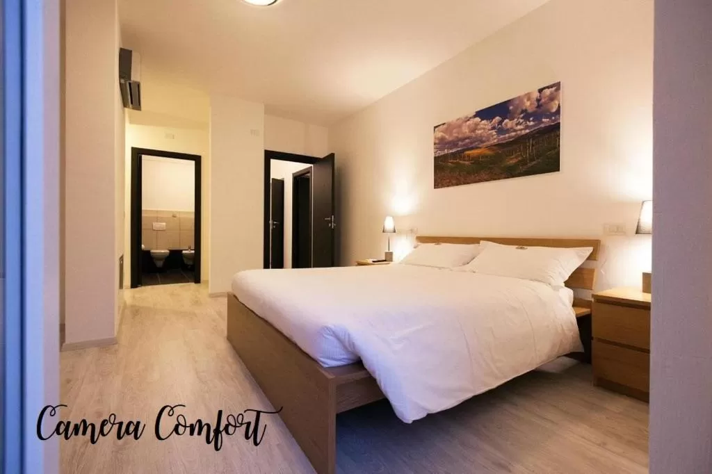 Comfort Room with Private Bathroom in Urban Homy Gorizia