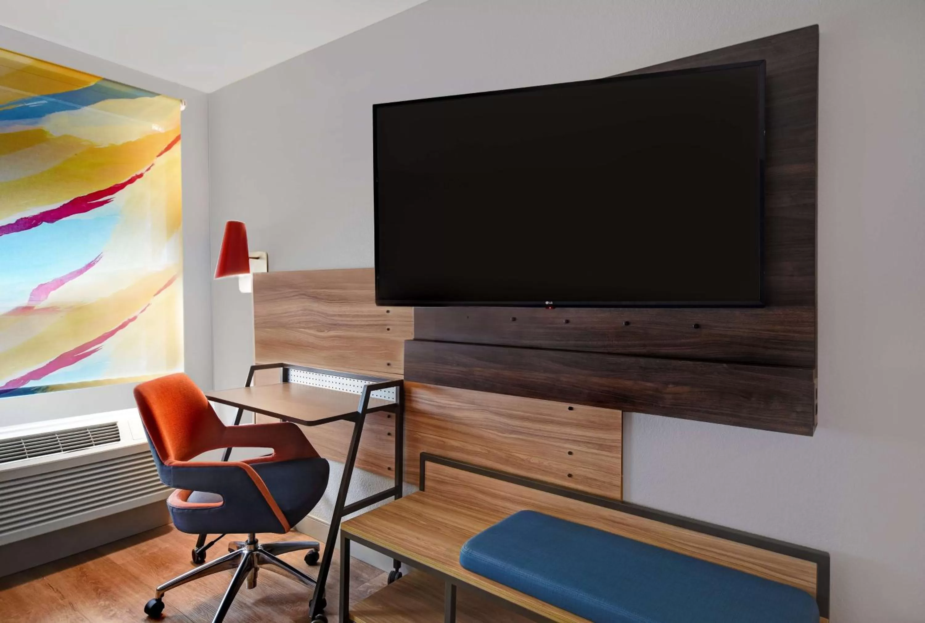 Queen Room with Two Queen Beds - Mobility Access in Tru By Hilton Monroe, MI