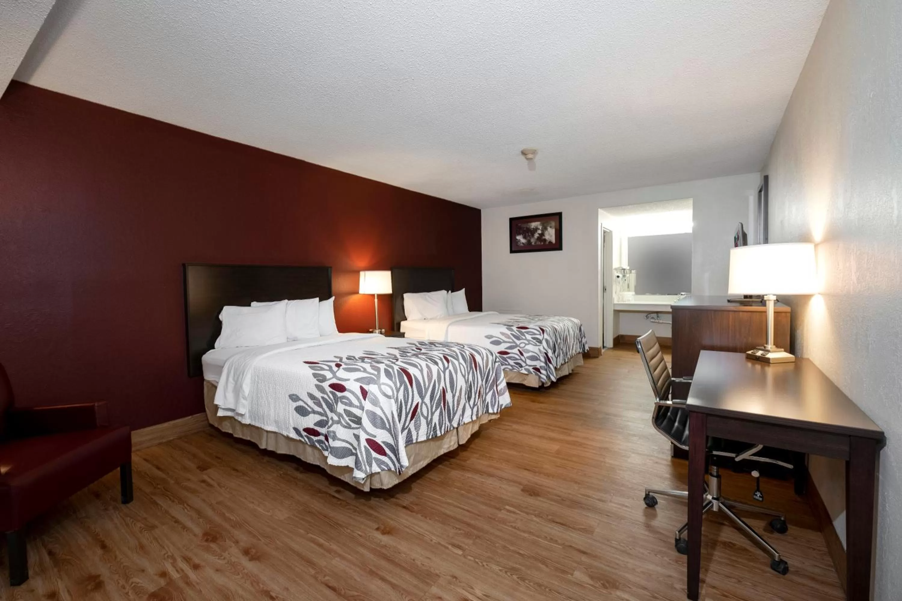 Deluxe Double Room with Two Double Beds - Disability Access/Roll-in Shower Non-Smoking in Red Roof Inn Marion, VA