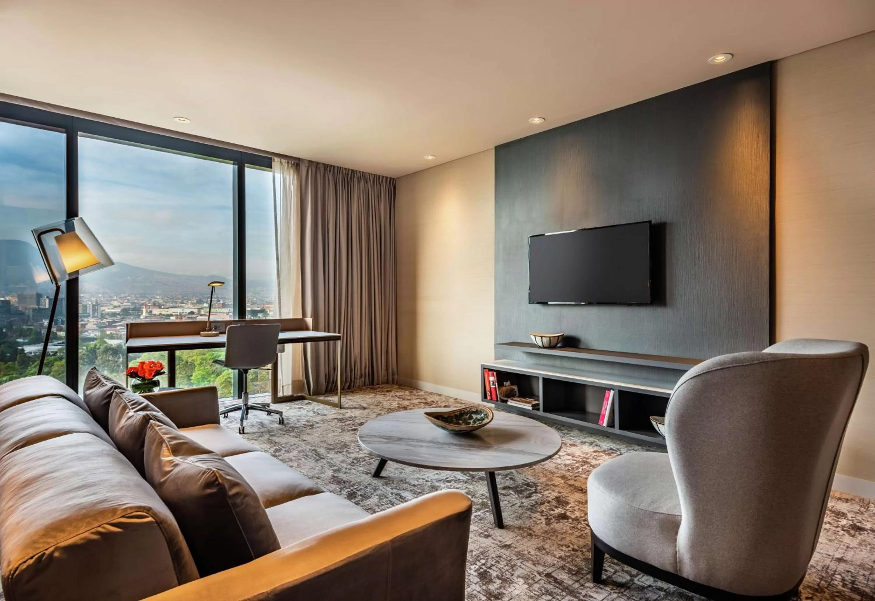 Signature King Suite in Hilton Bogota Corferias