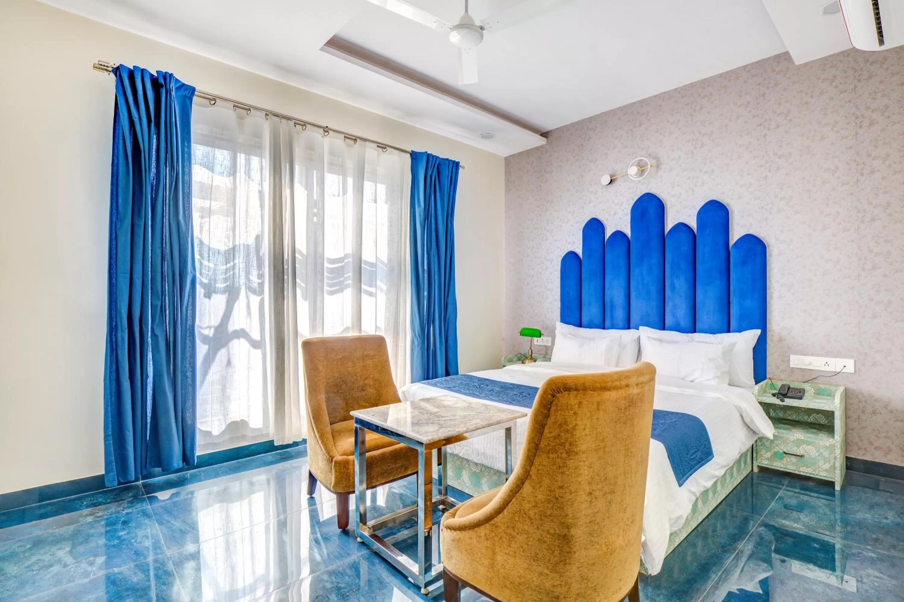 FabHotel The White Moon