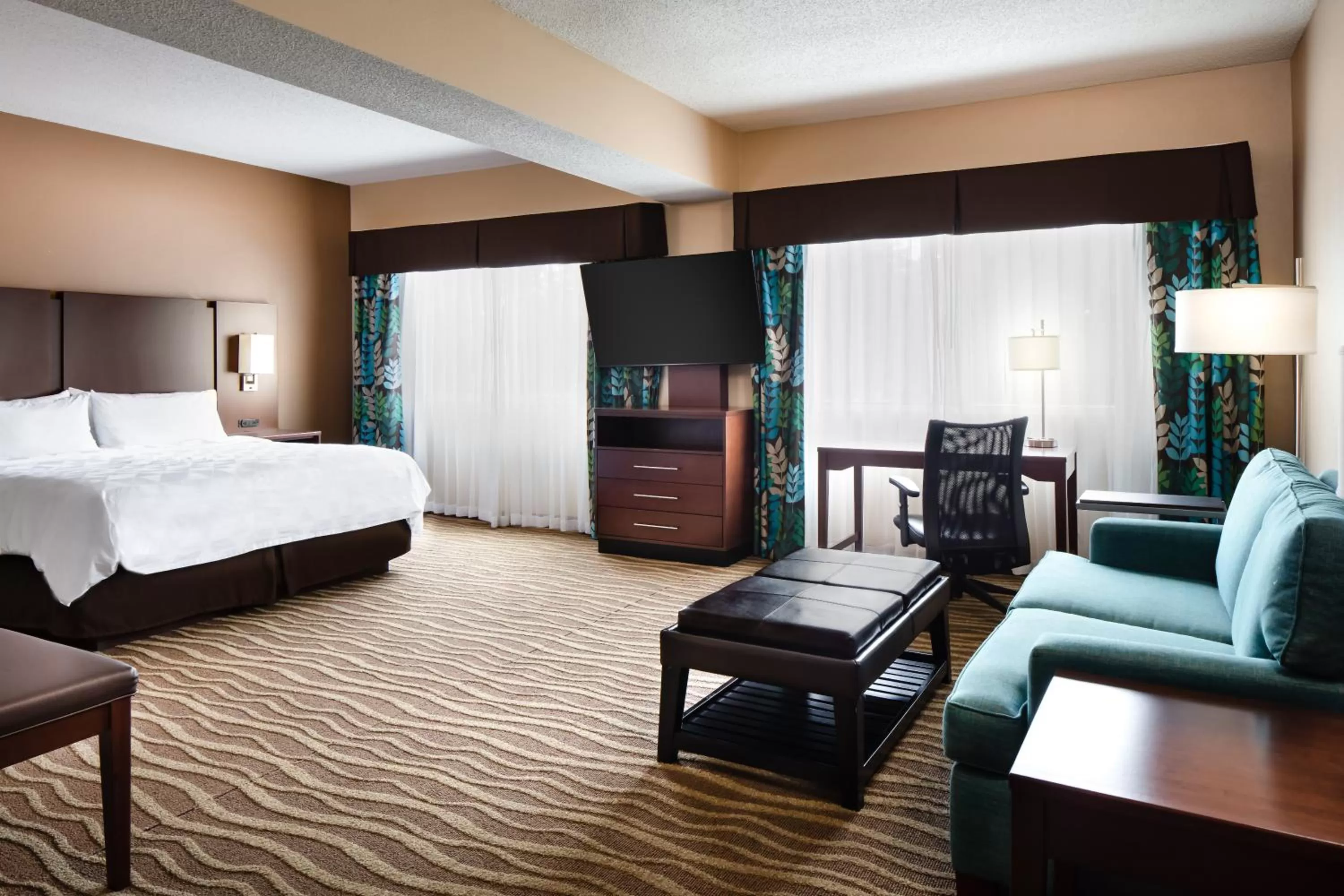King Suite in Holiday Inn Hotel & Suites Overland Park-West by IHG