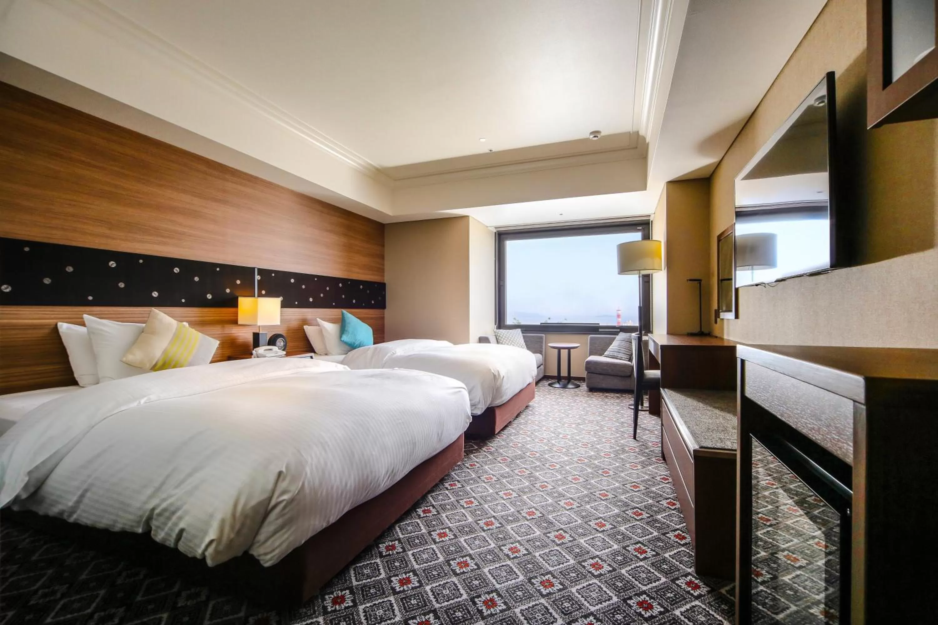 Superior Twin Room with Ocean View - Non-Smoking in SHIROYAMA HOTEL kagoshima