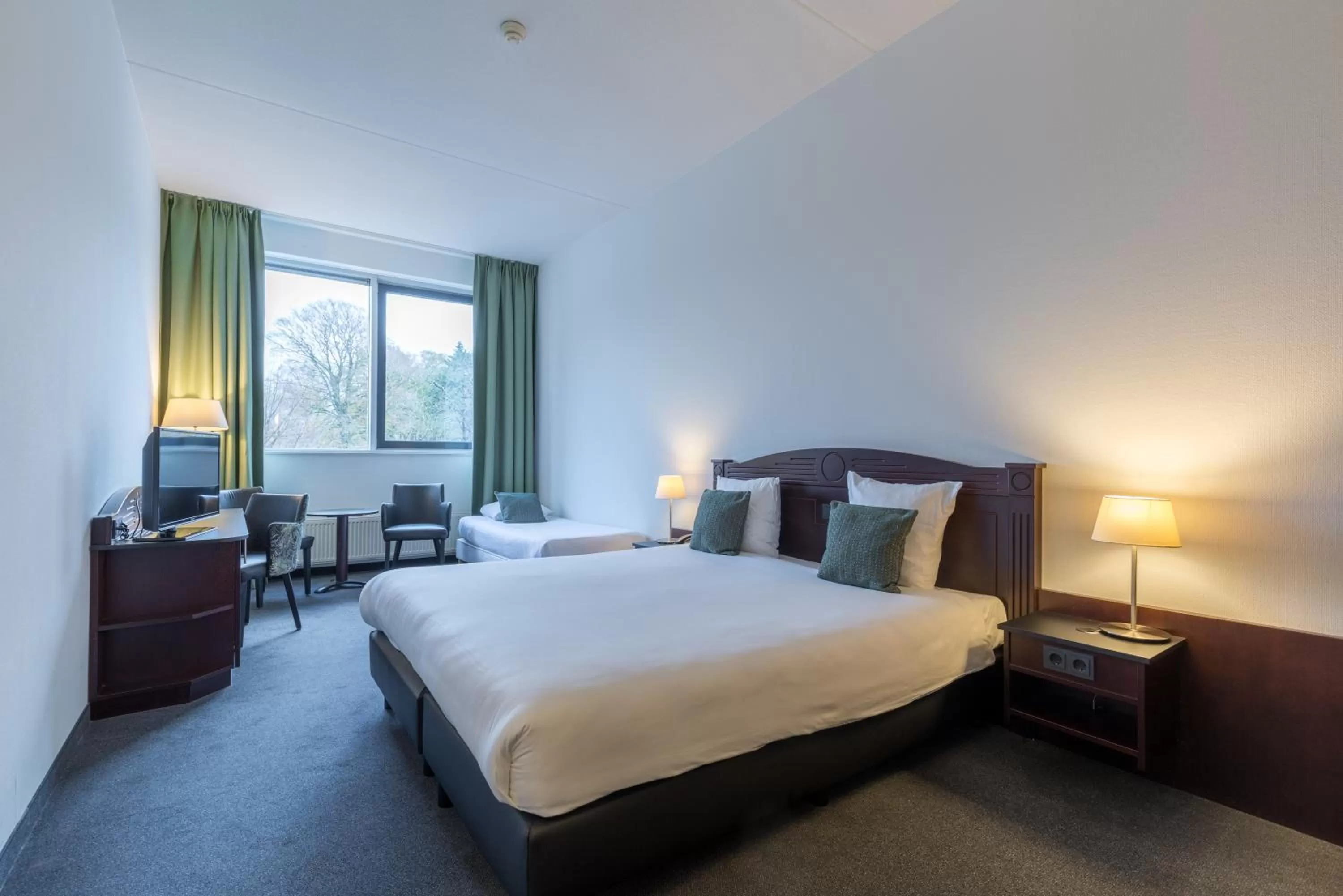 Deluxe Triple Room in Amrâth Hotel Alkmaar