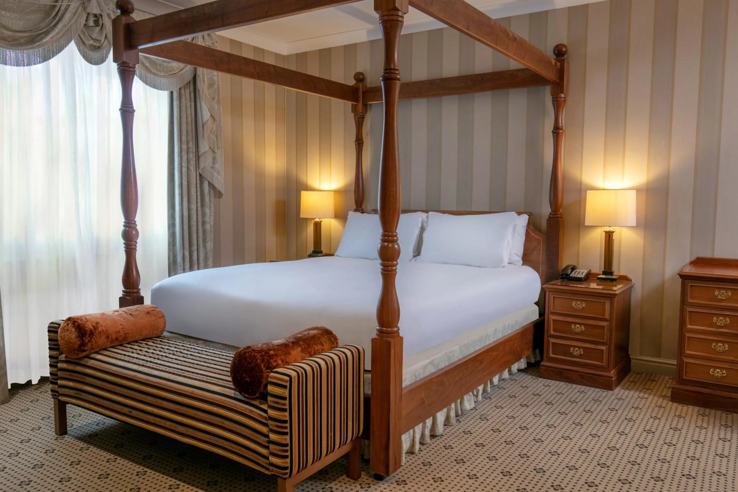 Junior King Suite in Forest Pines Hotel, Spa & Golf Resort