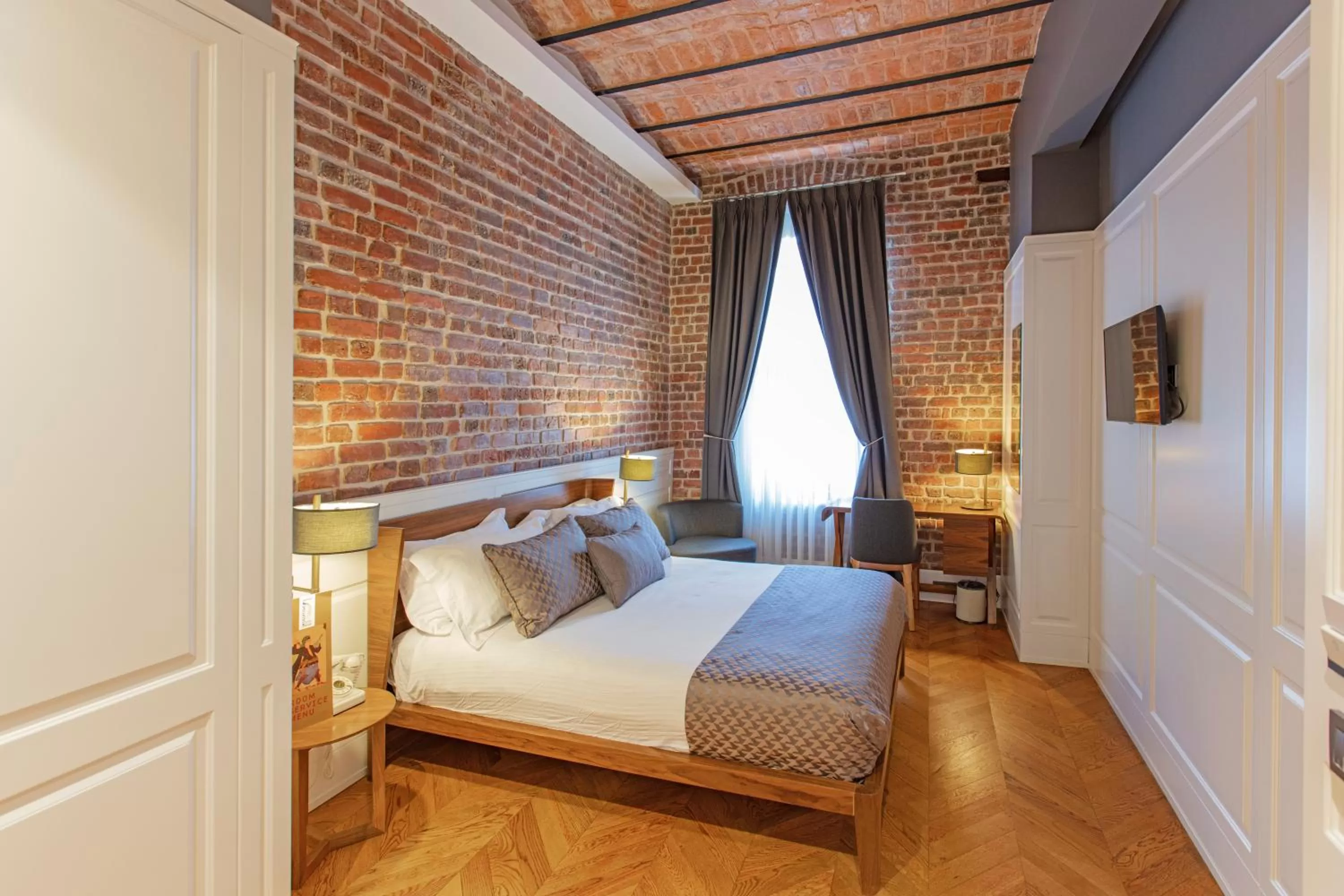 Luxury Double Room in Hotel Miniature - Ottoman Mansion