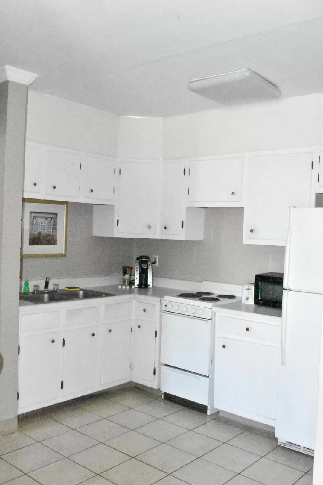 One-Bedroom Suite in Seabreeze Motel