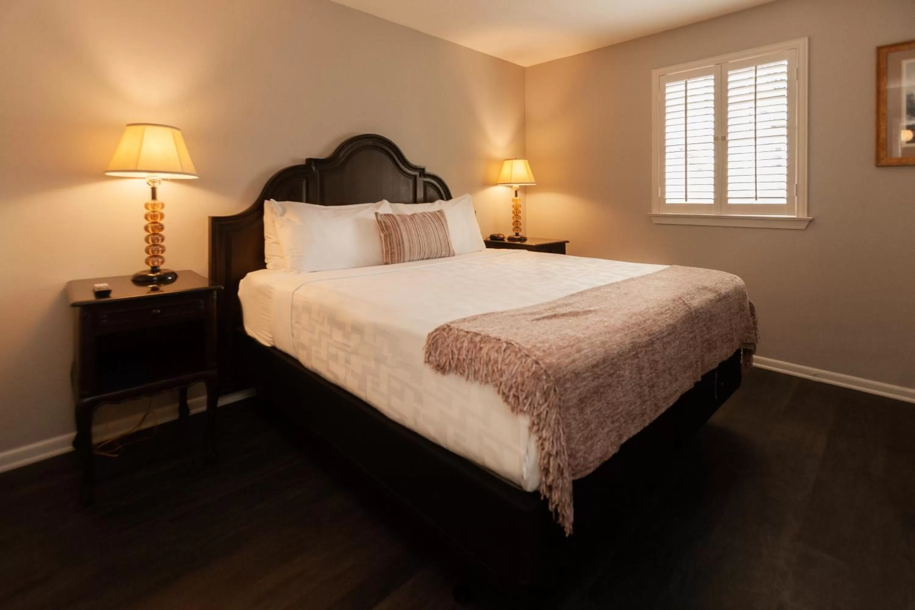 Two-Bedroom Suite in New Orleans Courtyard Hotel by the French Quarter