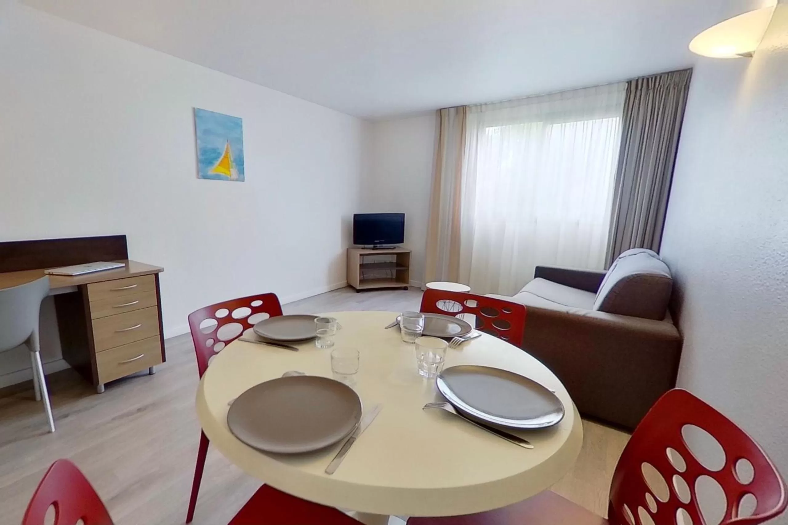 One-Bedroom Apartment in City Résidence Aix-en-Provence