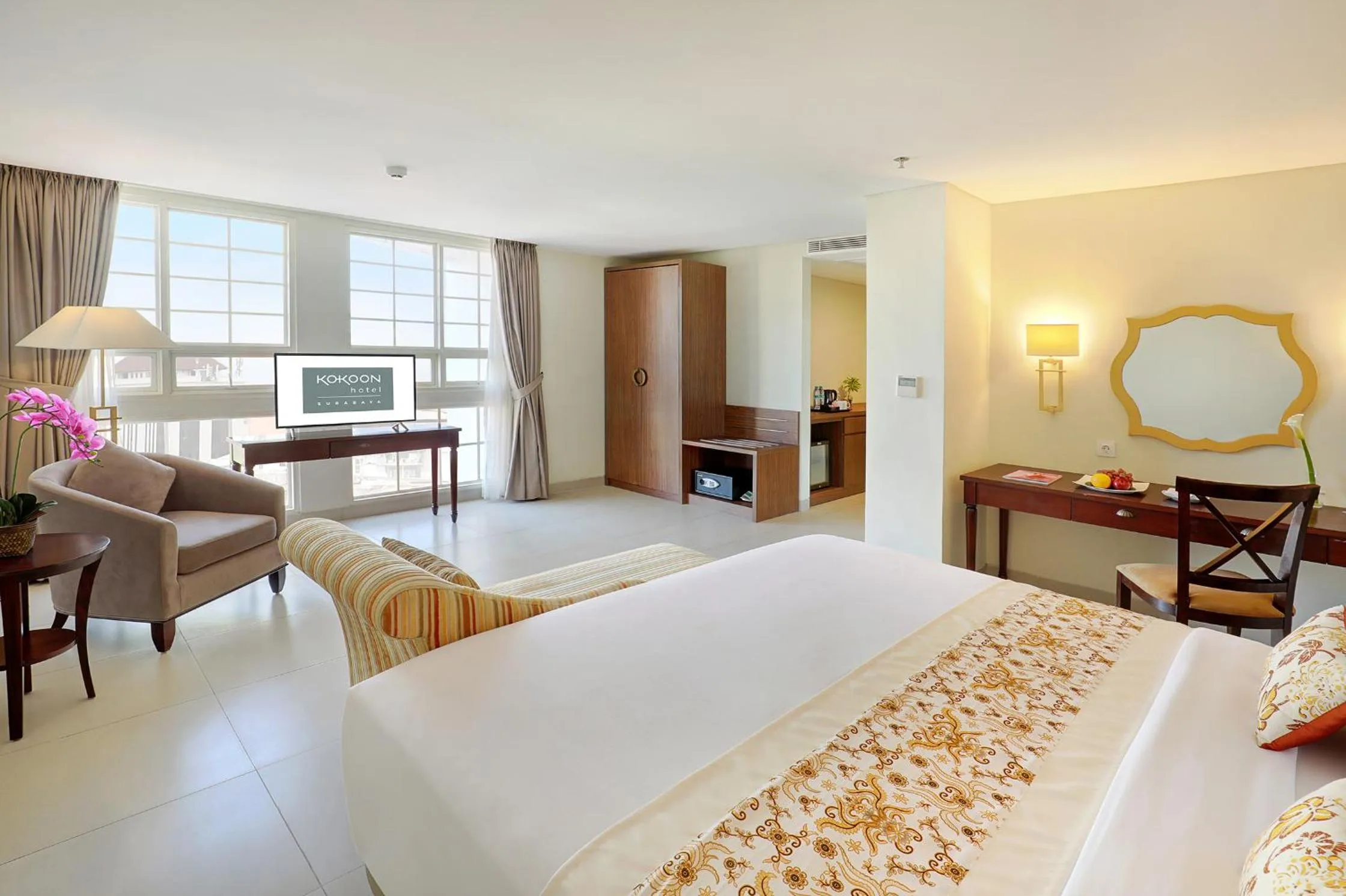 Junior Suite in Kokoon Hotel Surabaya