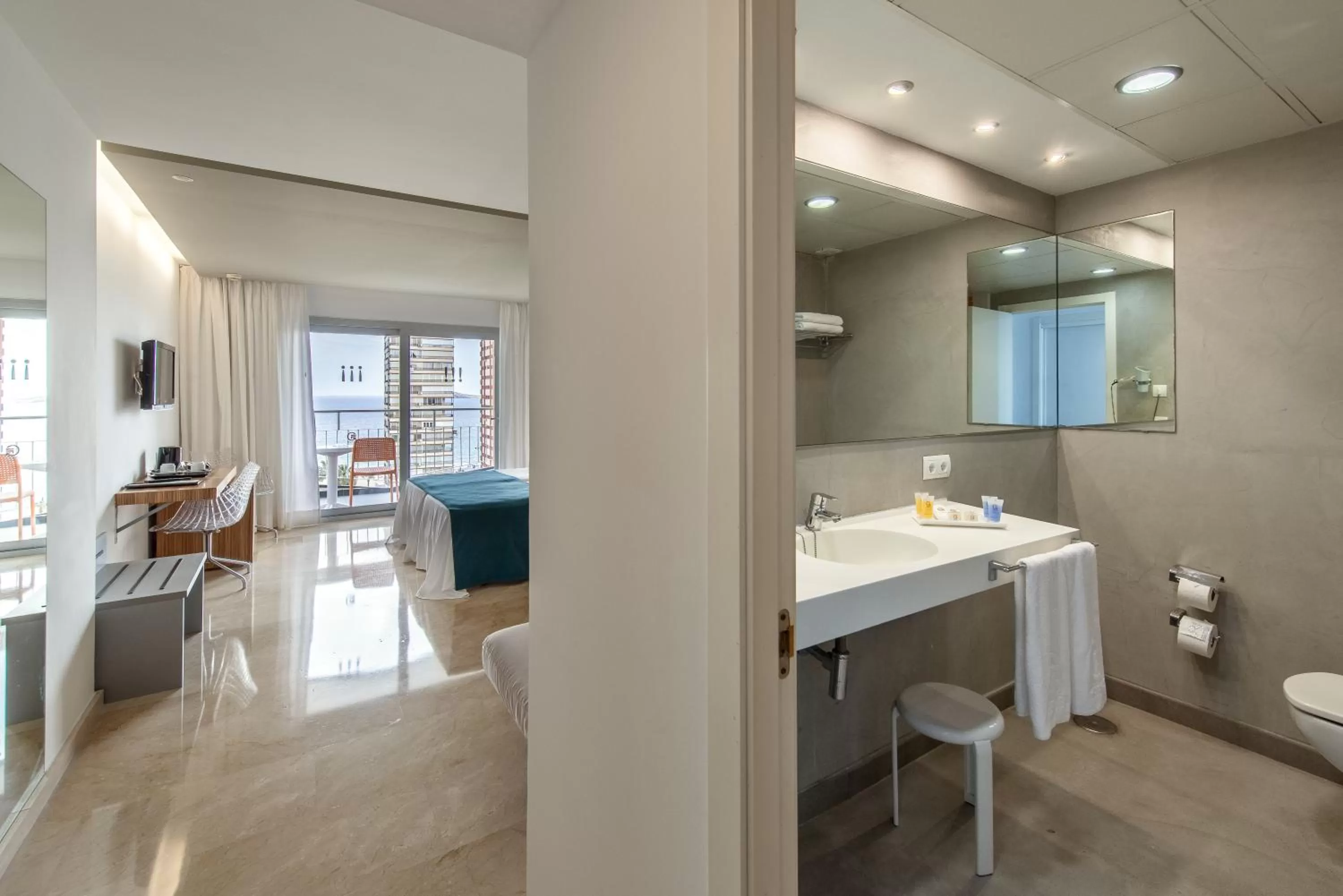 Bathroom in Climia Belroy 4 Sup