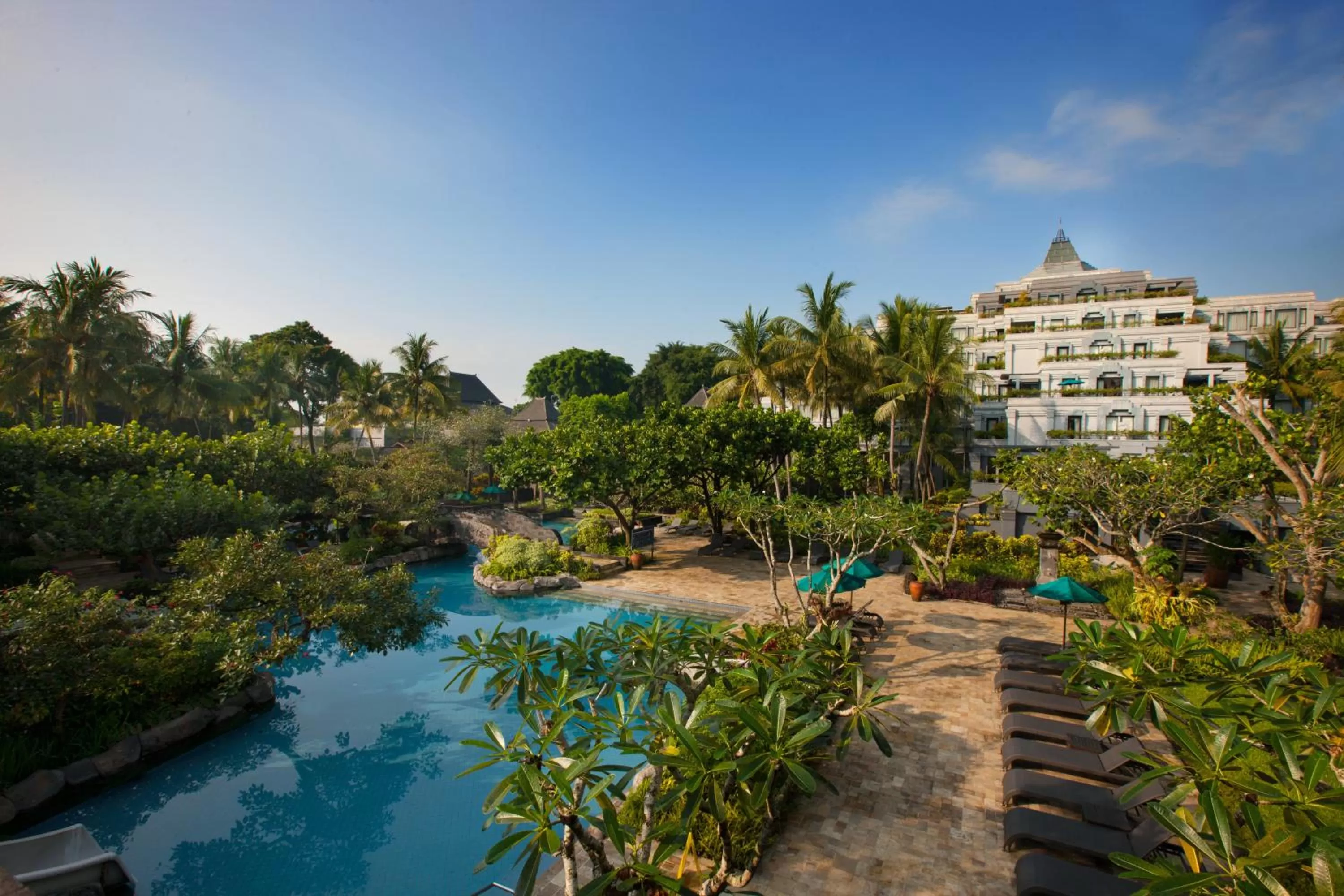 Swimming pool in Hyatt Regency Yogyakarta
