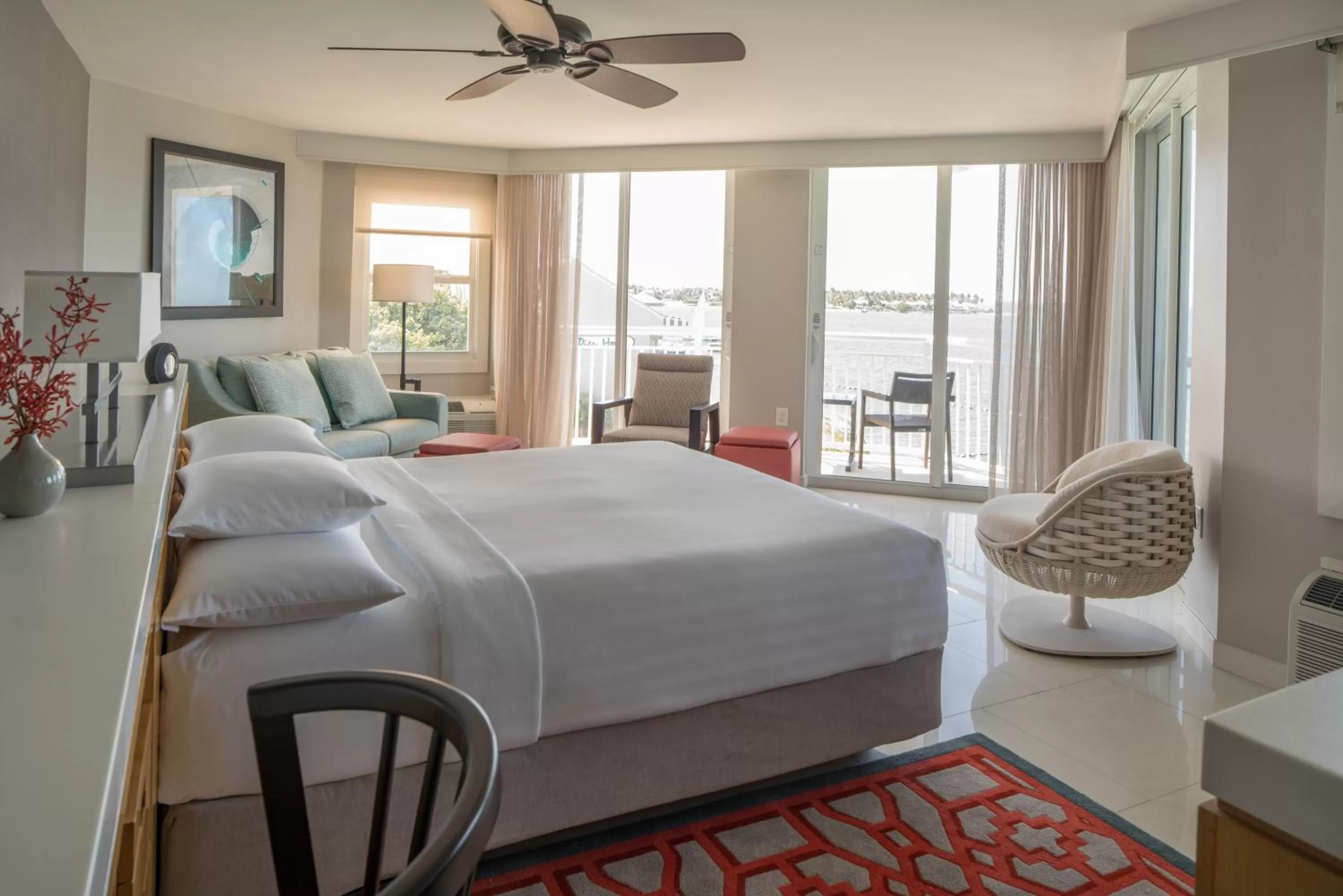 Deluxe King Room with Ocean View in Hyatt Centric Key West Resort & Spa
