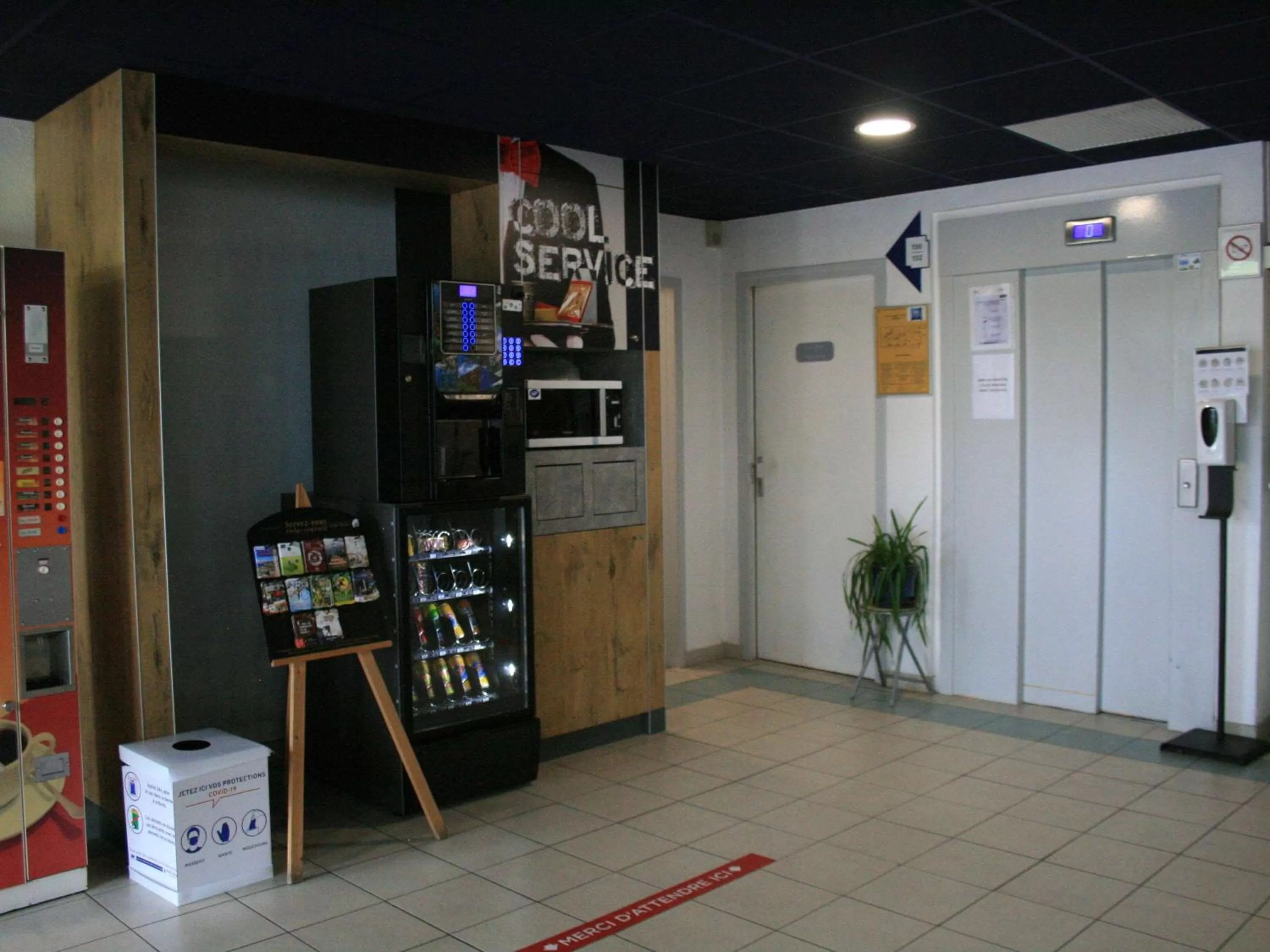Property building in ibis Budget Thiers