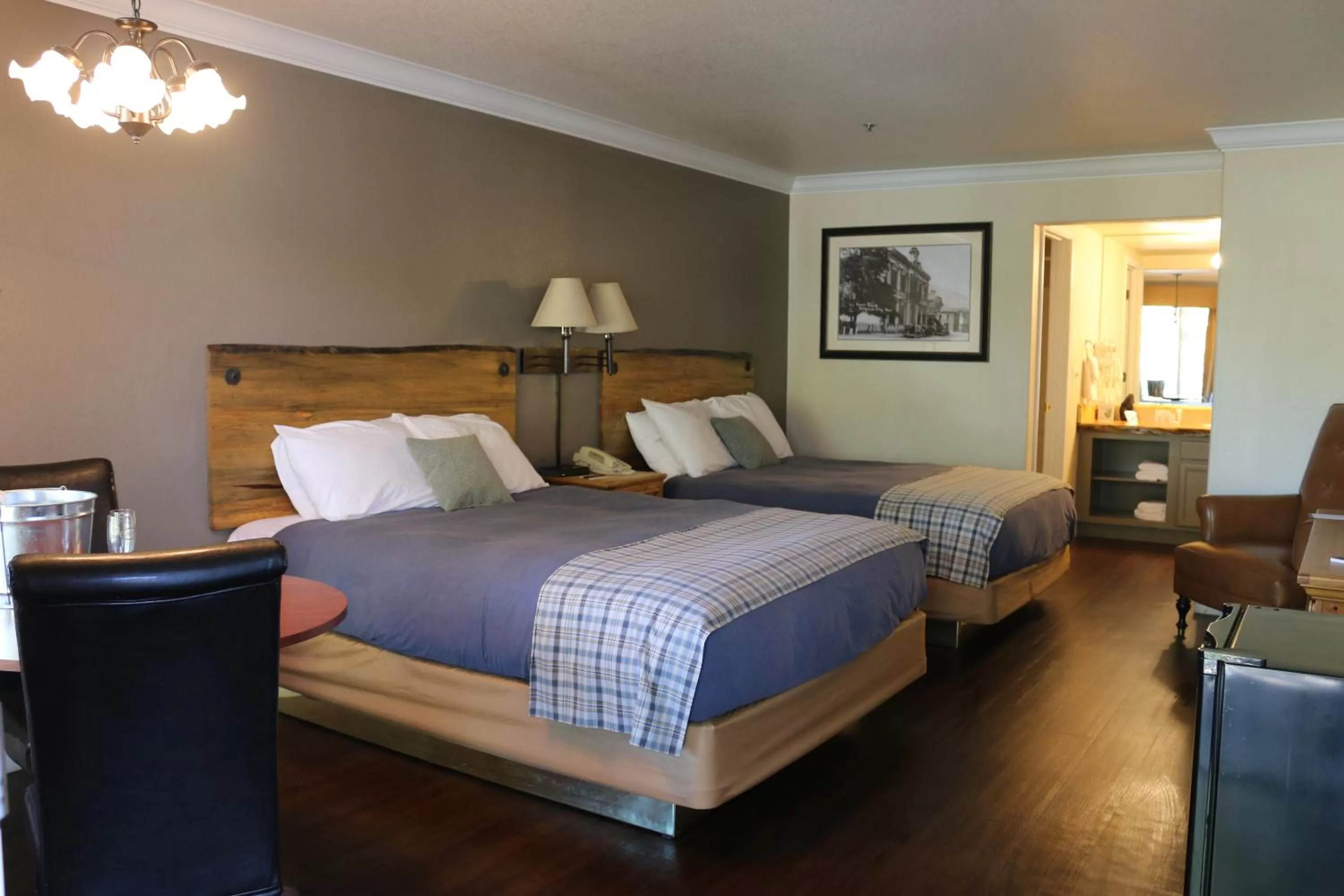 Superior Two Queen Room, Ground Floor (Pet Friendly) in Historian Inn
