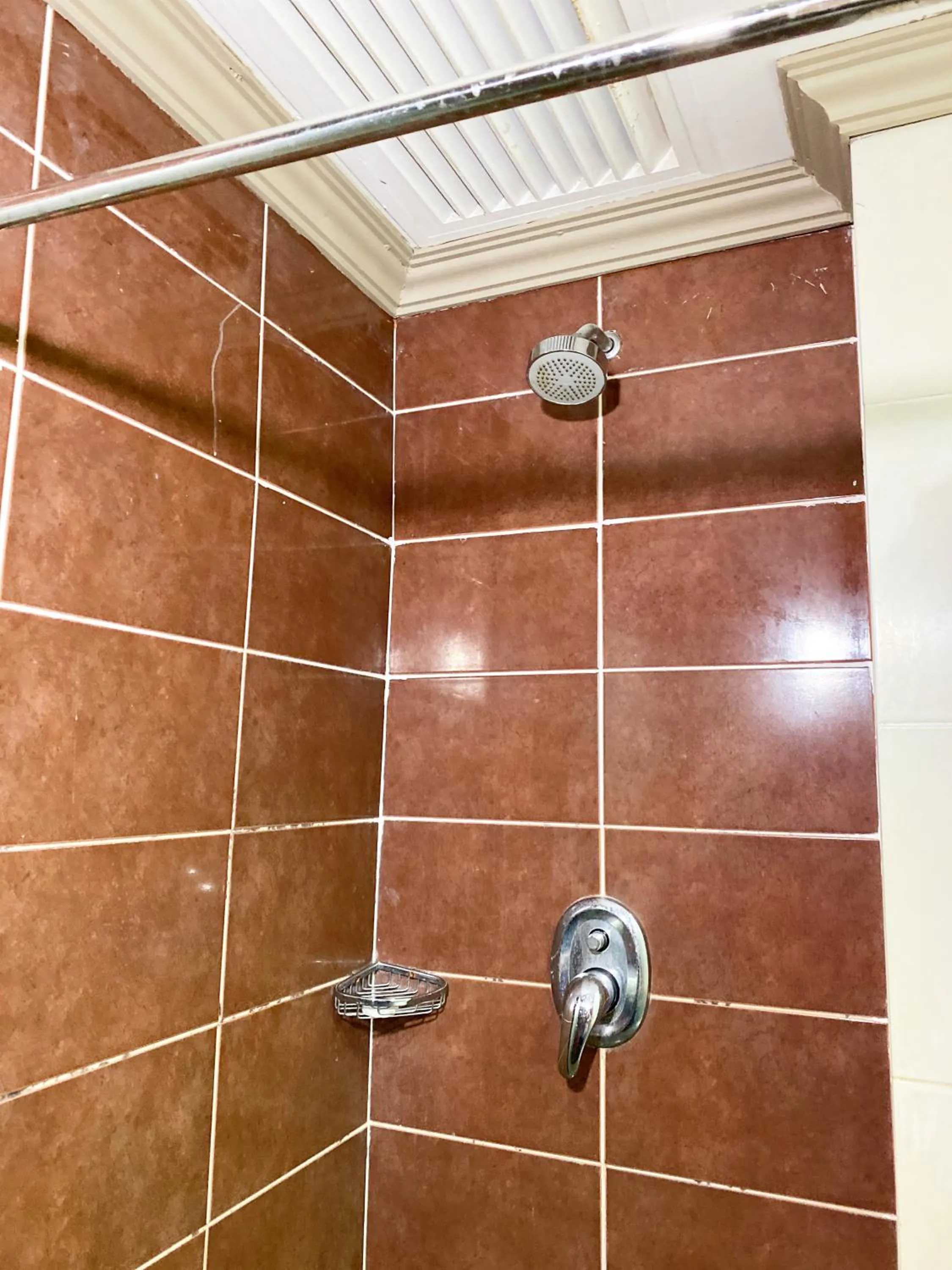 Shower in Hotel Sandakan