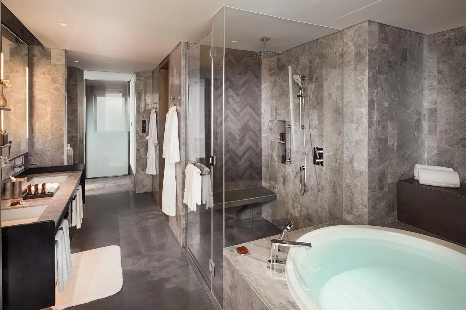 Hot Tub in Conrad Shenyang