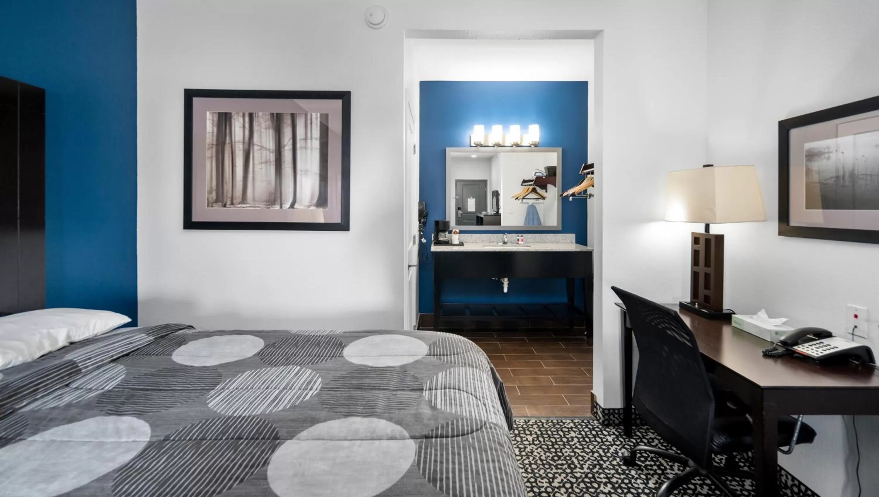 King Room in Belmont Inn and Suites Tatum