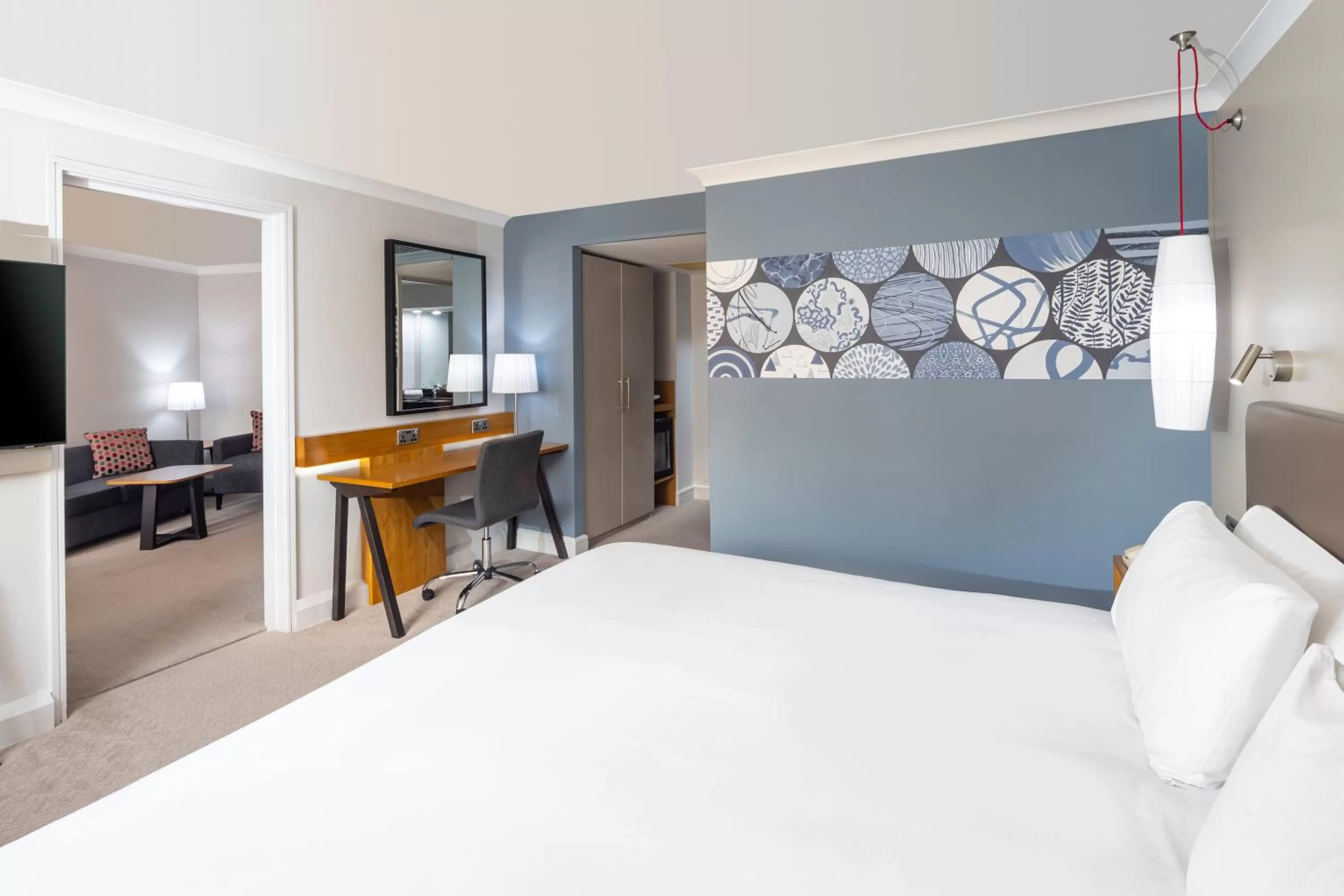 One-Bedroom Suite Lounge Access in Crowne Plaza Harrogate by IHG