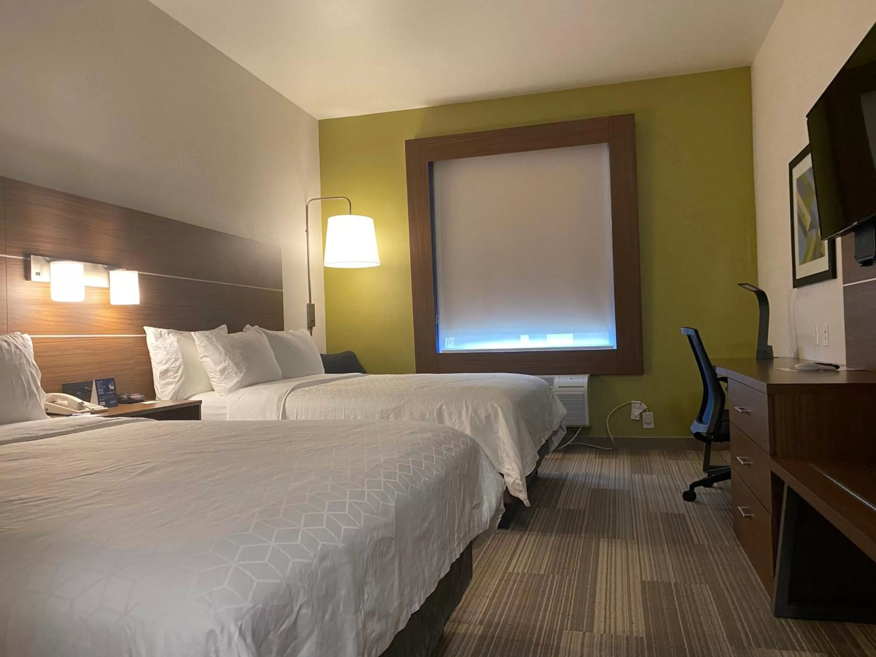 Standard Queen Room with Two Queen Beds and Mobility Accessible Roll-In Shower in Holiday Inn Express & Suites Beaumont - Oak Valley by IHG
