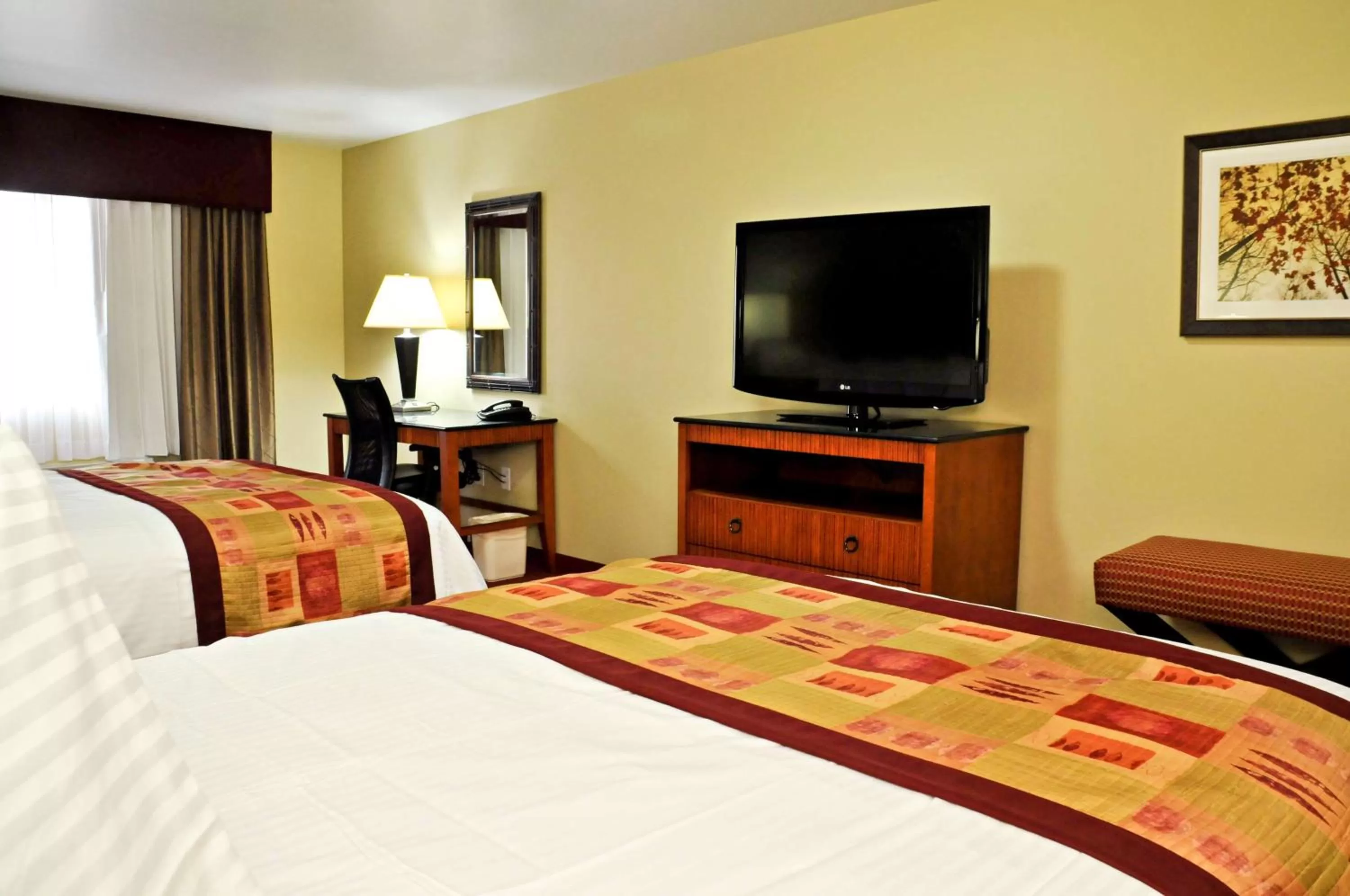 Queen Room with Two Queen Beds with Kitchenette in Best Western Plus Layton Park Hotel