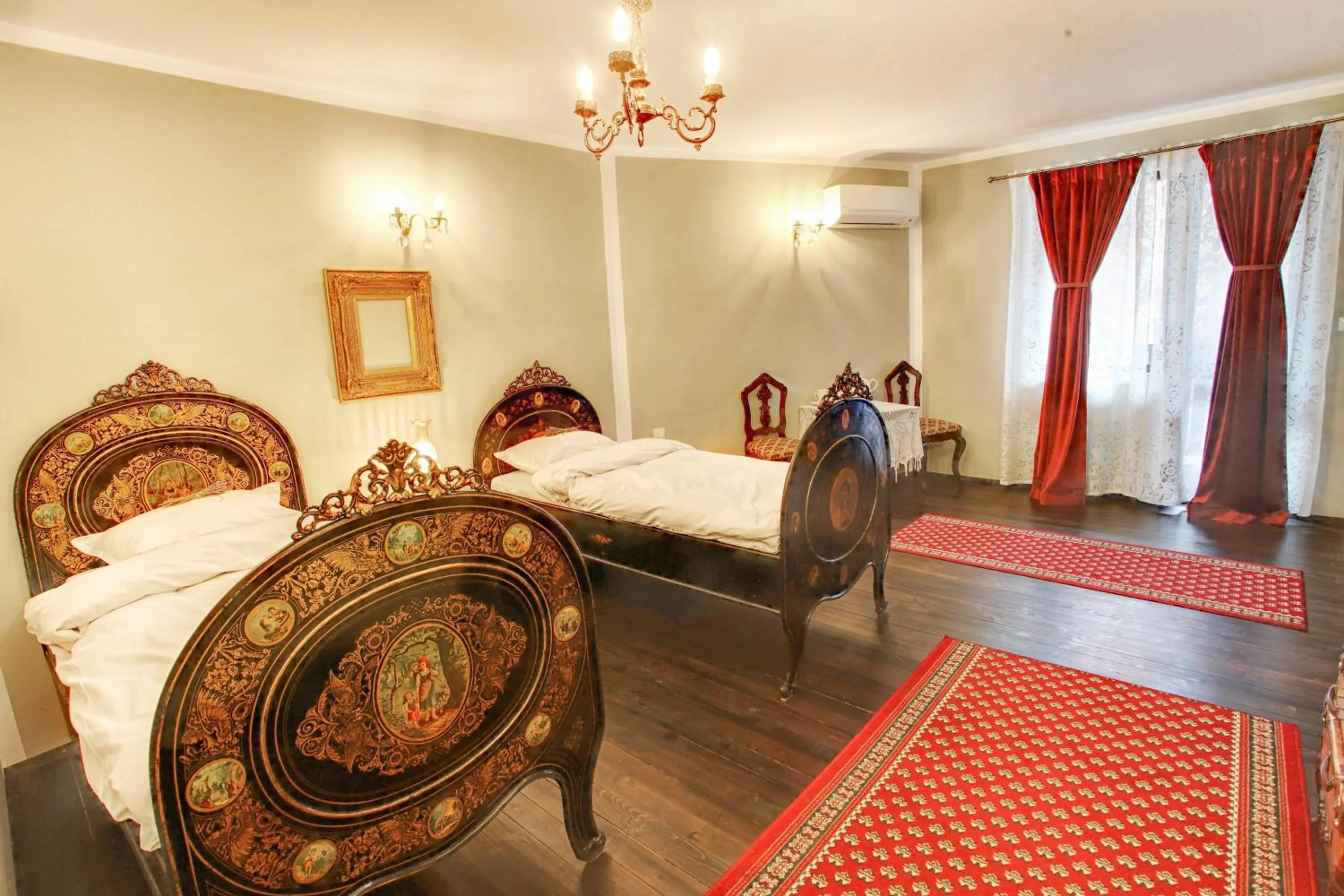 Deluxe Single Room in Hotel Evmolpia