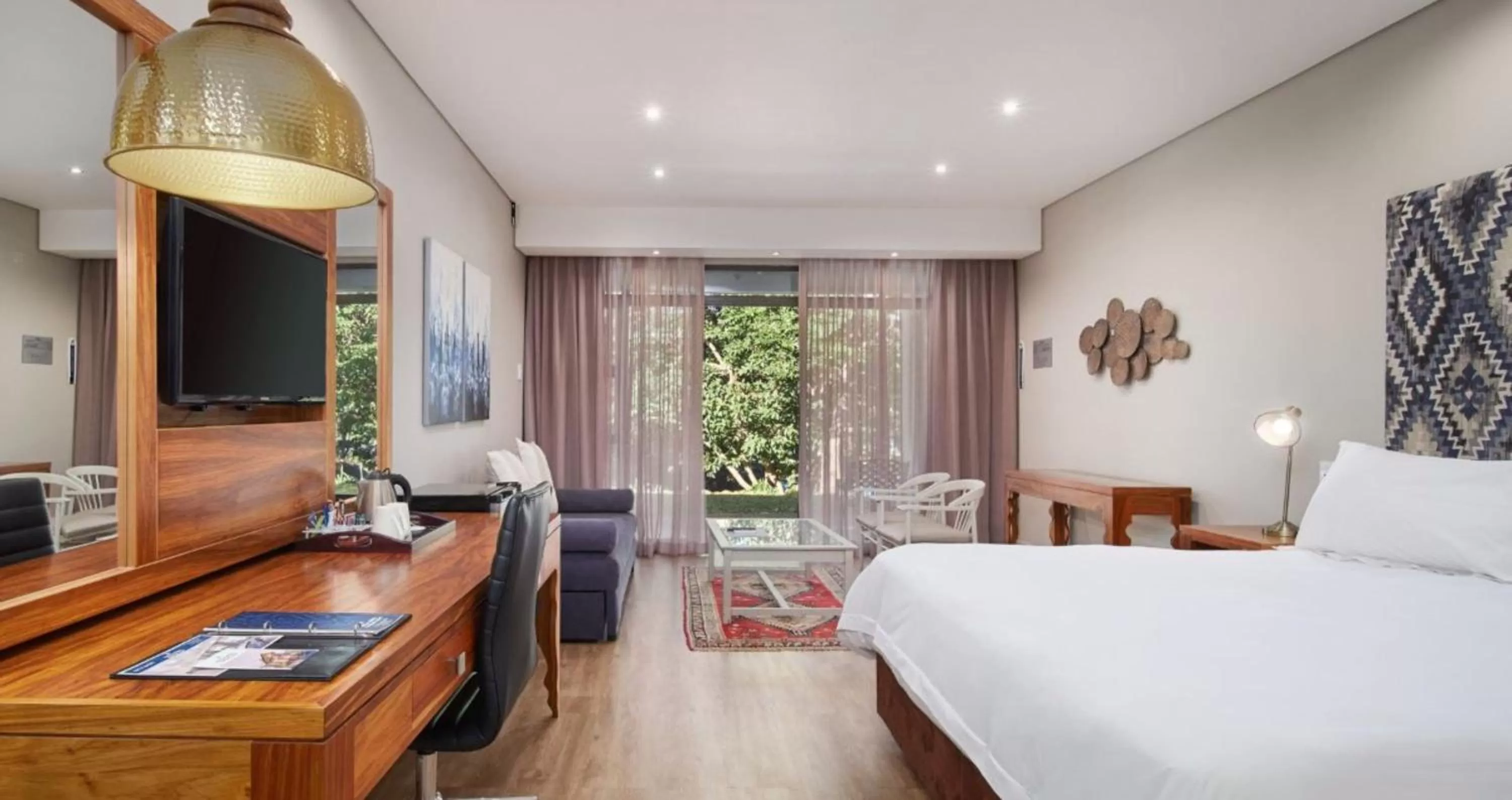 Deluxe Suite in ANEW Resort Hunters Rest Rustenburg