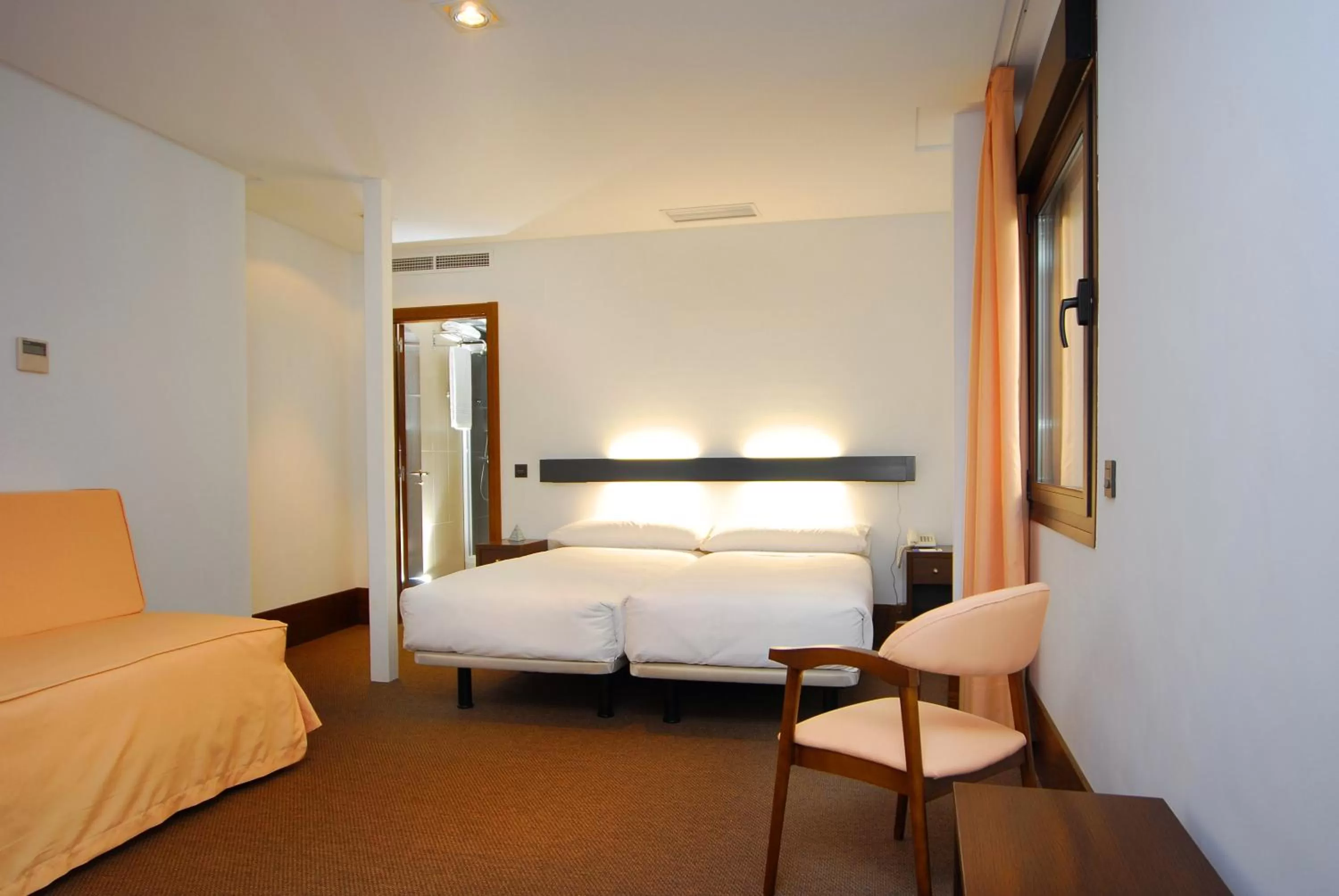 Premier Double Room in Hotel Domus Plaza Zocodover