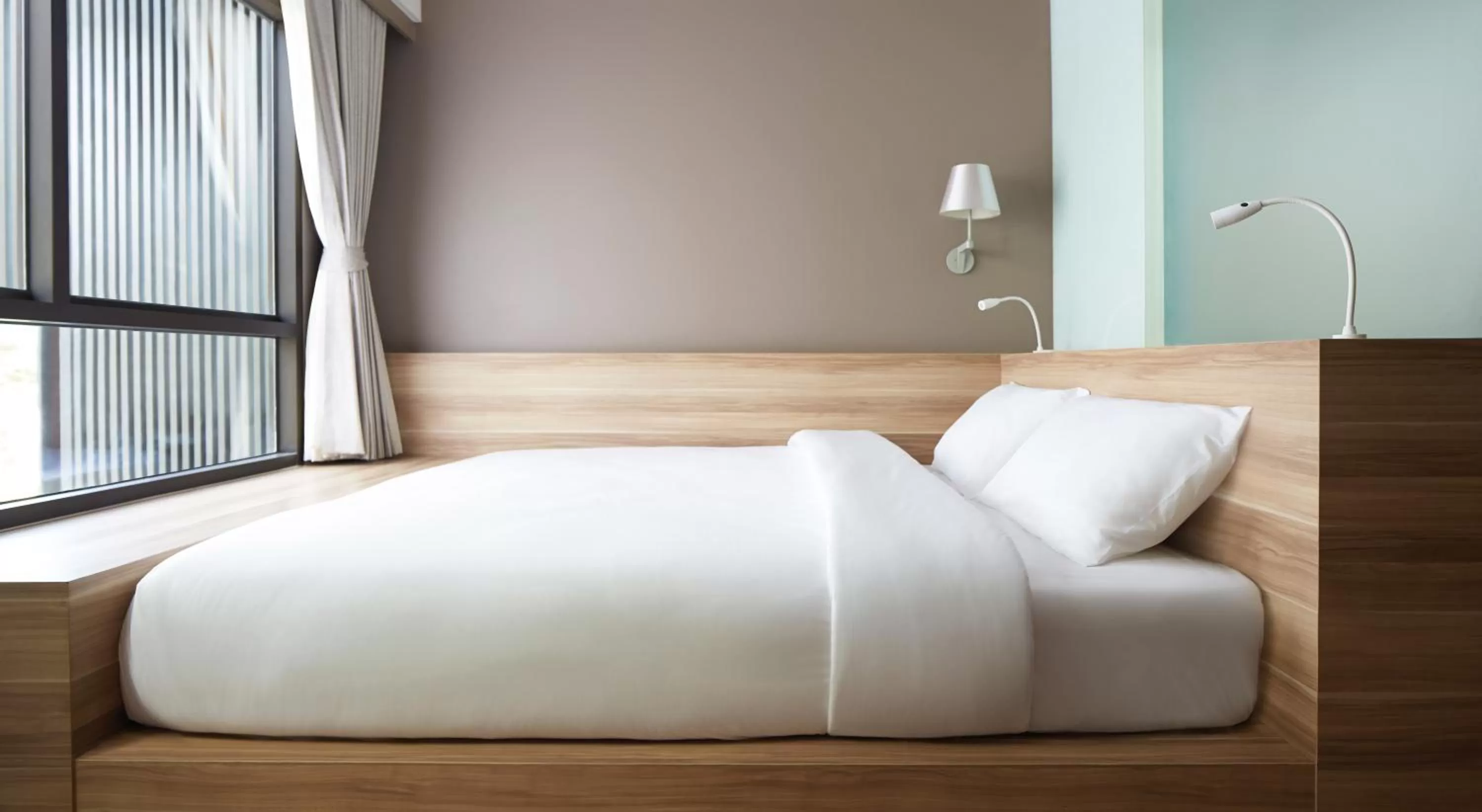 Deluxe Double Room in Happy 3