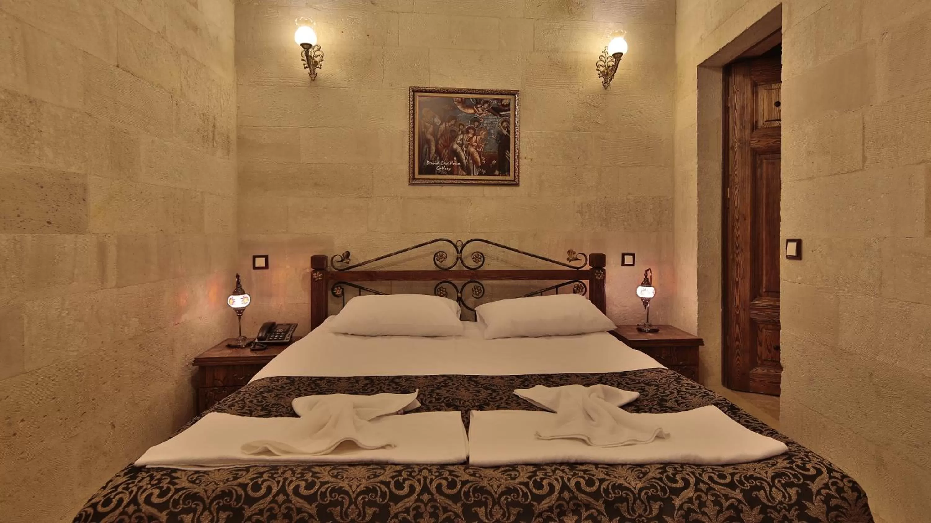 Deluxe Double Room in Cappadocia Cave Land Hotel