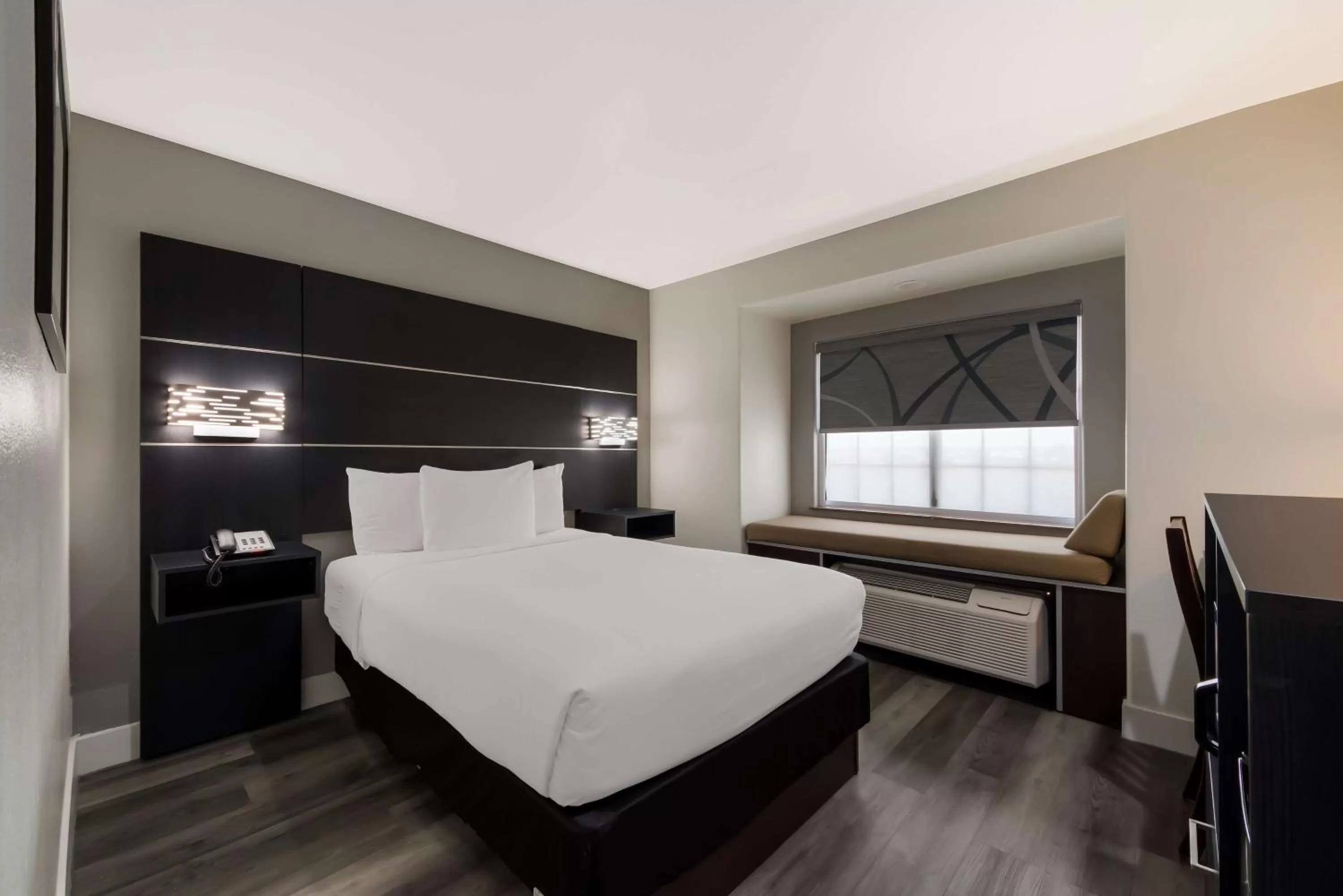 Double Room - Non-Smoking  in Best Western SeaWorld San Antonio