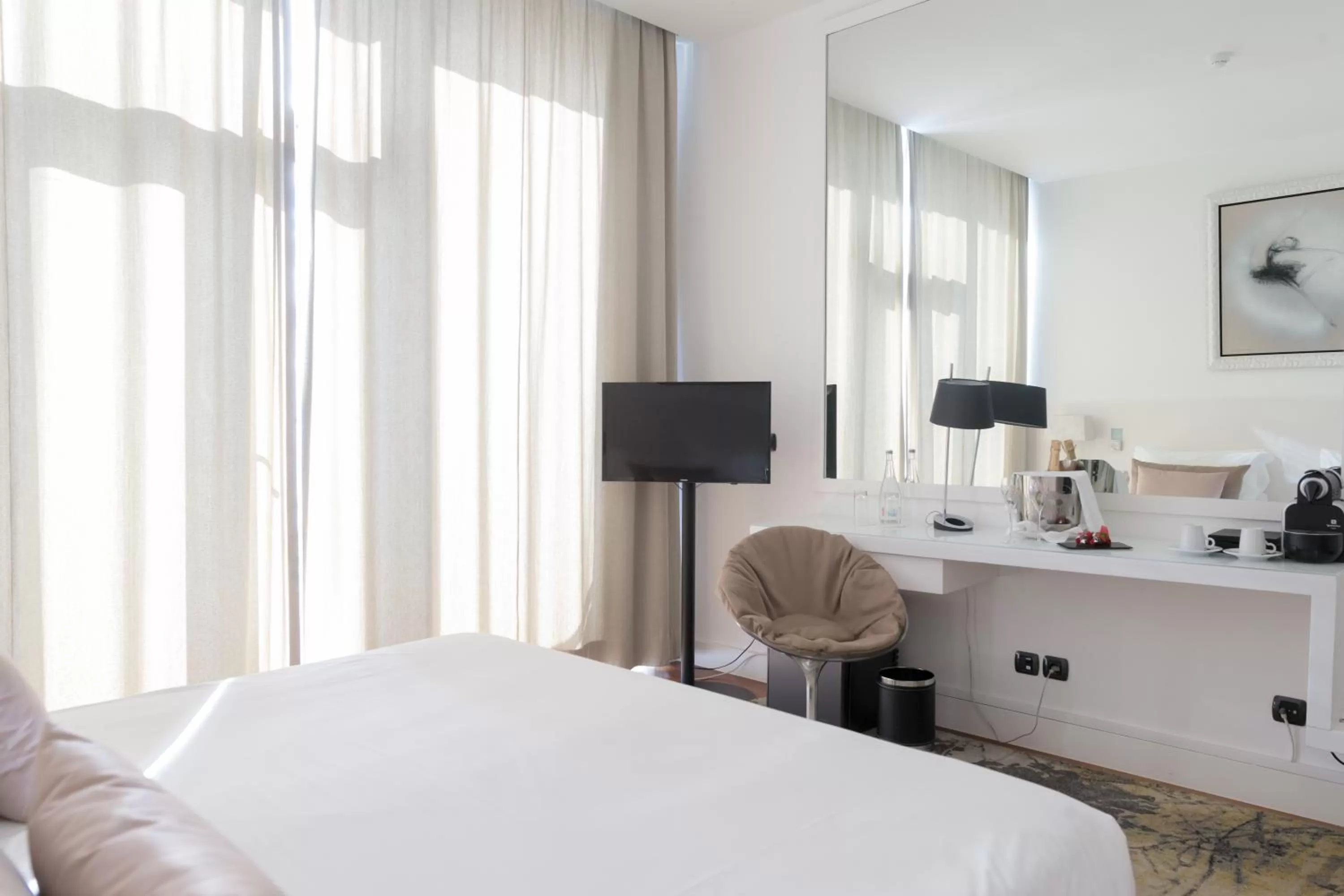 Deluxe Double Room in Farol Hotel