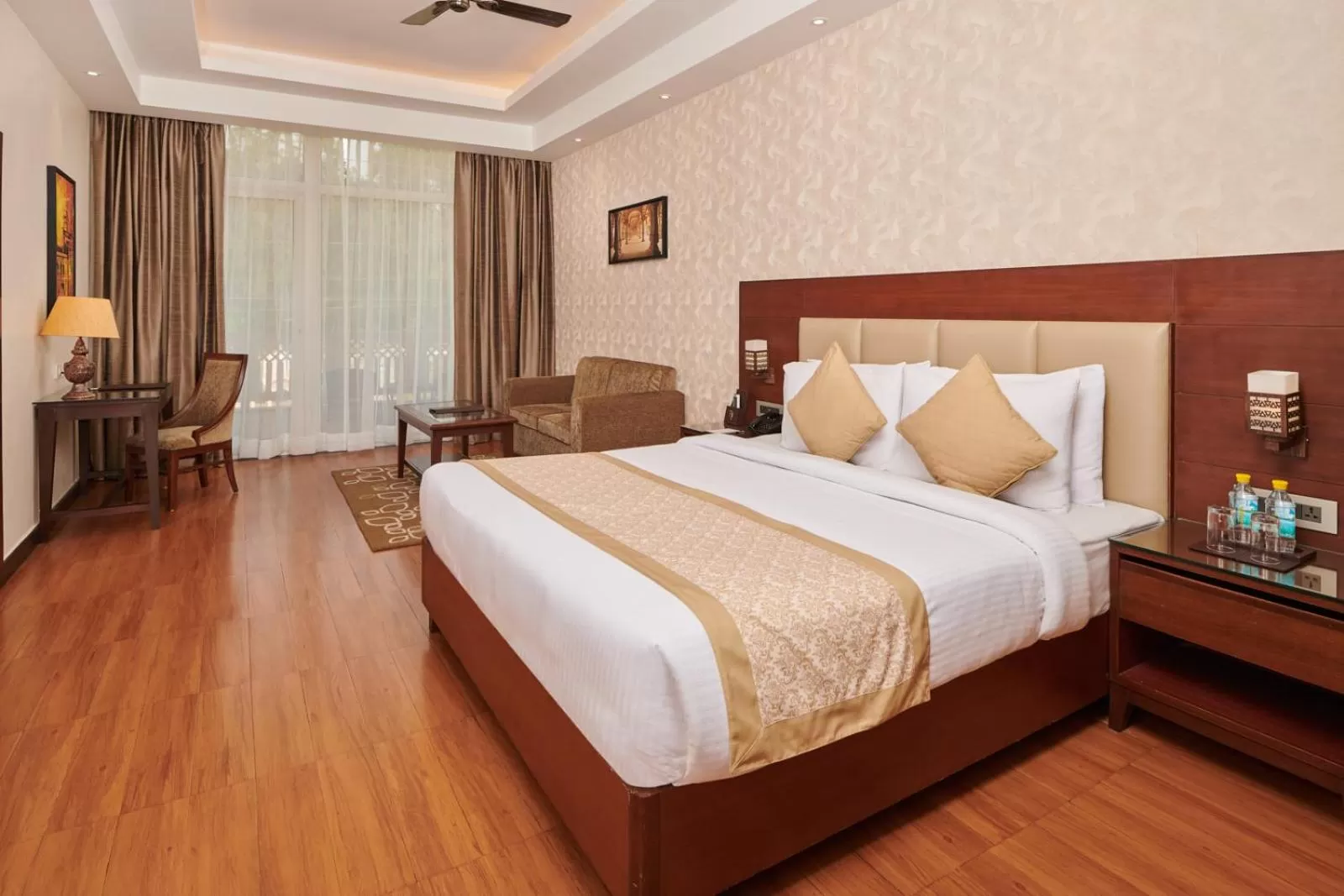 Club Rooms in LP Vilas