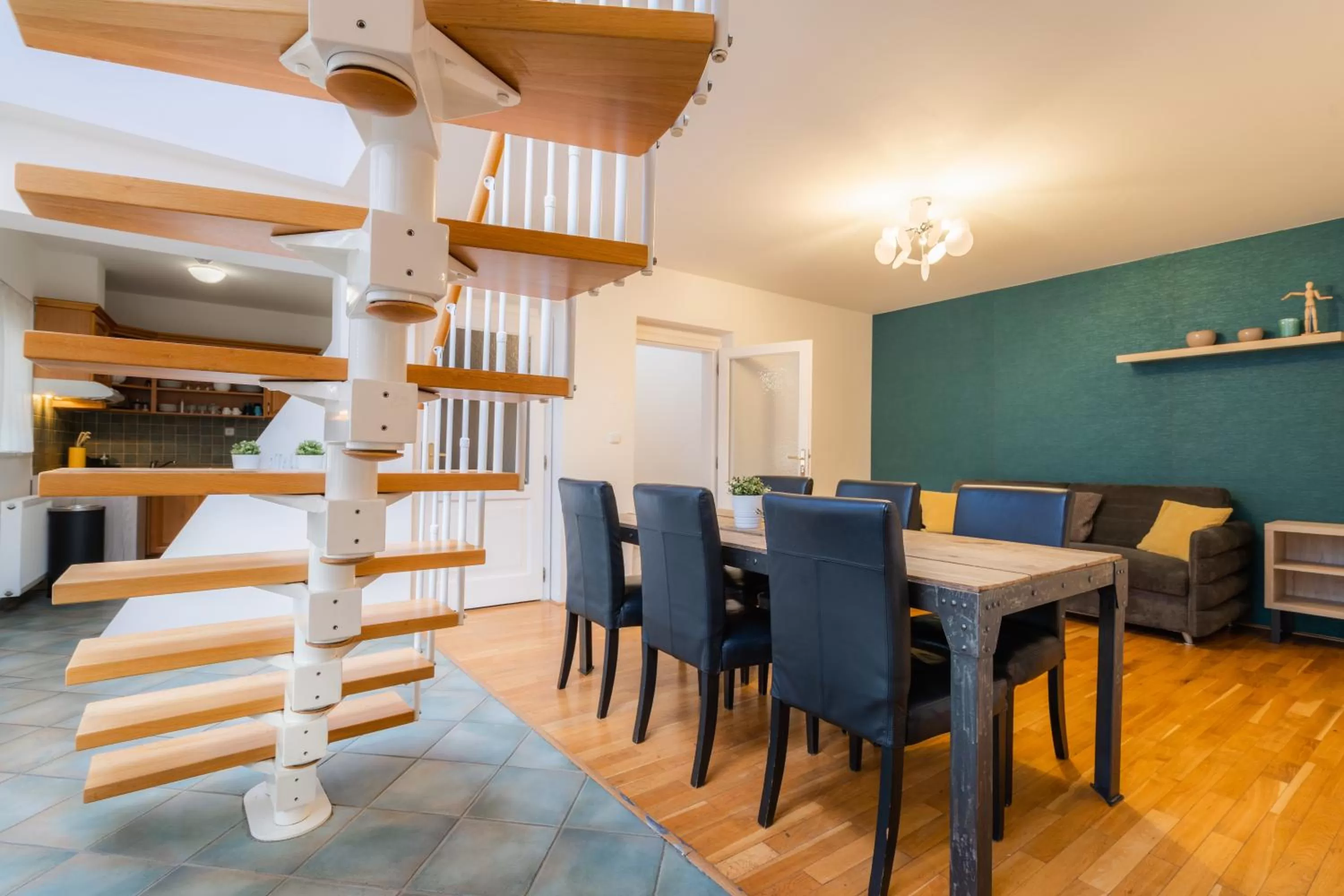 Apartment Superior with Rooftop Terrace - 8 pax in EA ApartHotel Melantrich